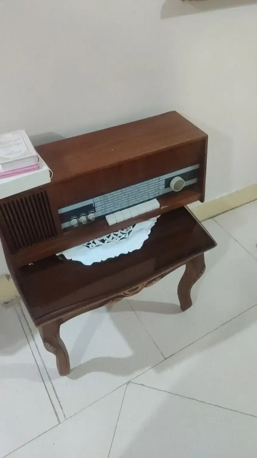 رادیو رادیو با قدمت ۳۰ سال بدون فلش و سی دی|کلکسیون اشیاء عتیقه|اهواز, کیانپارس |دیوار