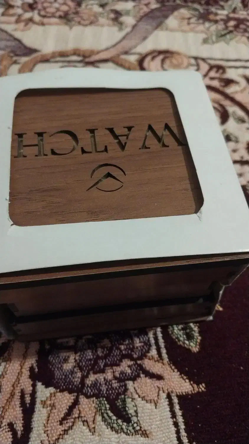 ساعت ولینگتون|ساعت|هشتگرد, فاز ۳ مهستان|دیوار