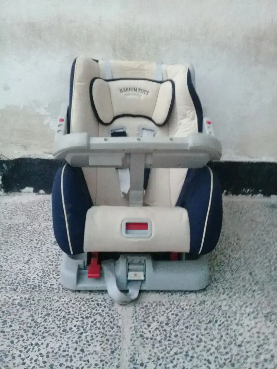 صندلی کودک|تخت و صندلی بچه|بندرعباس, |دیوار