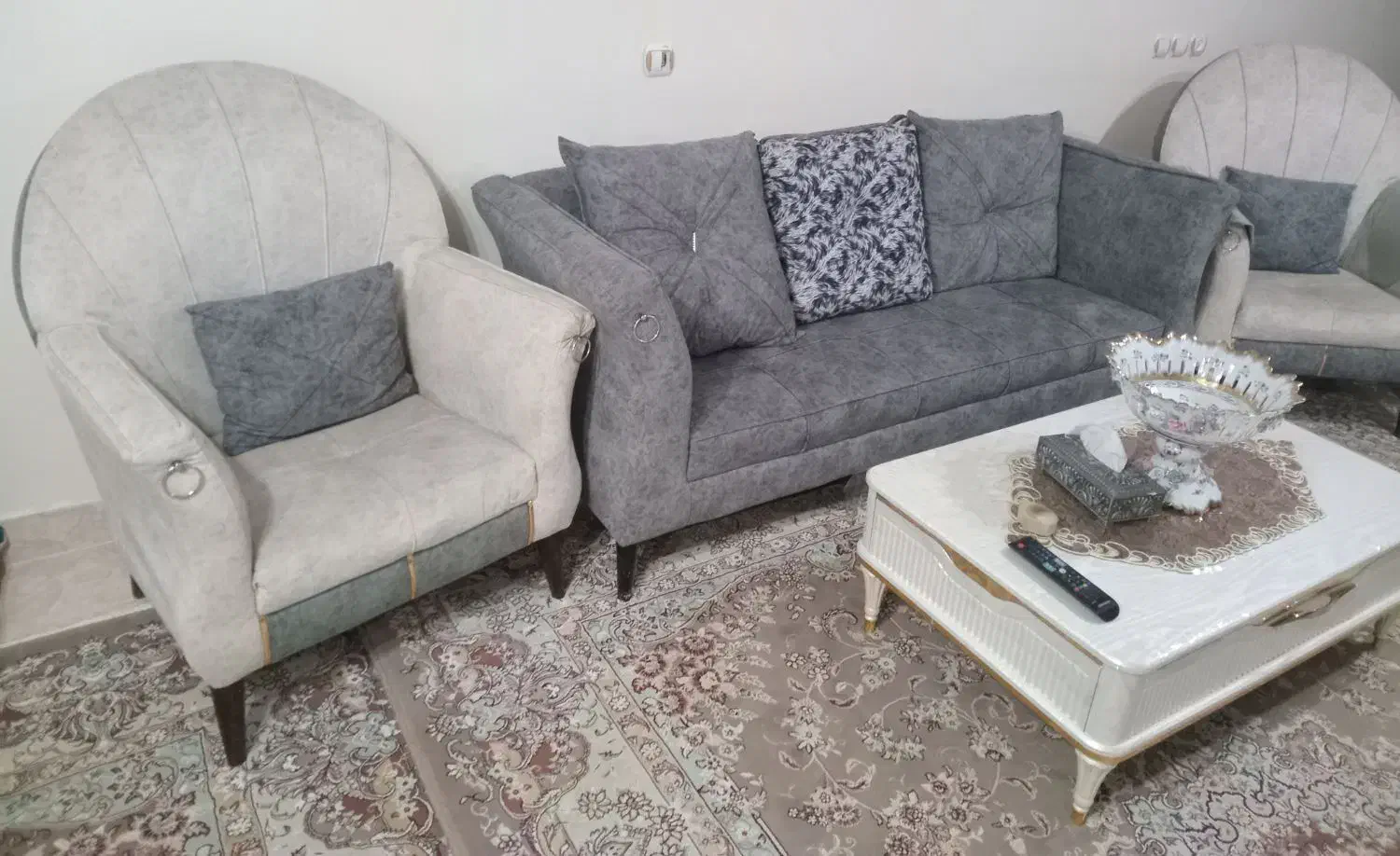 مبل ۹ نفره تمیز درحد نو|مبلمان خانگی و میز عسلی|محمدیه-قزوین, |دیوار