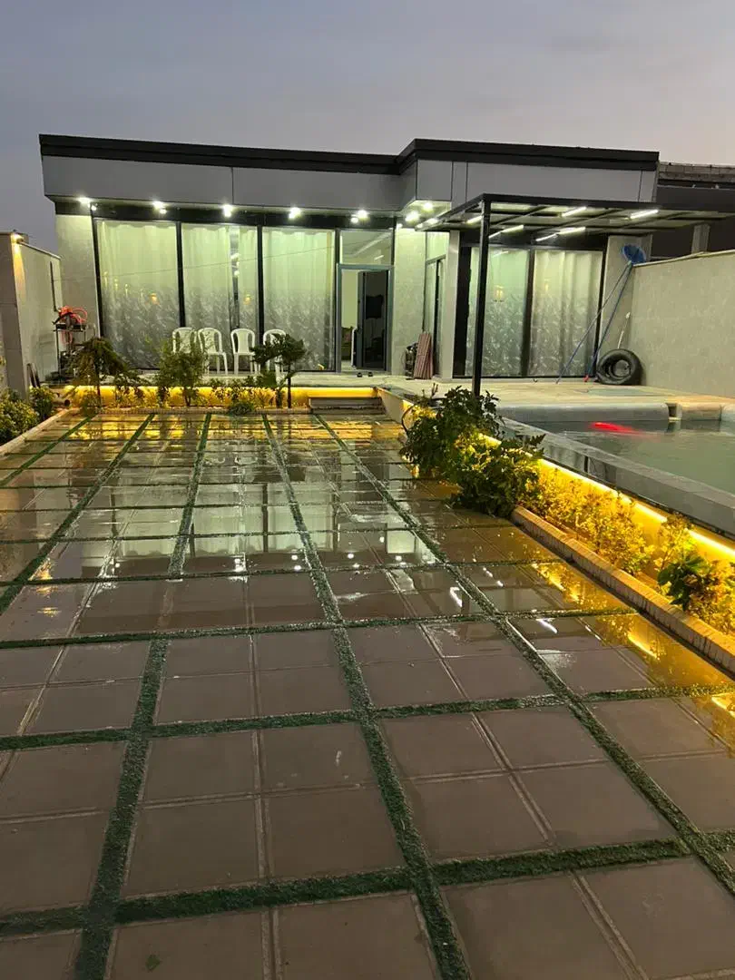 ویلاباغ۳۰۰مترنوساز+مدرن شهرکی رامجین سهیلیه کردان|فروش خانه و ویلا|رامجین, |دیوار