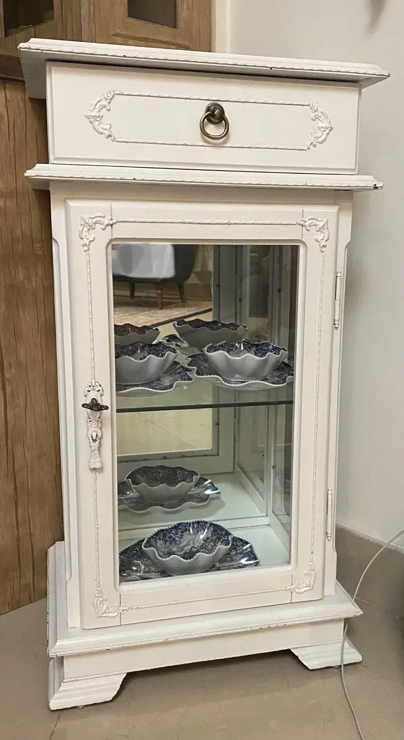 مینی بوفه ی جنس چوب|بوفه، ویترین، کنسول|کرج, کوی مدرس|دیوار