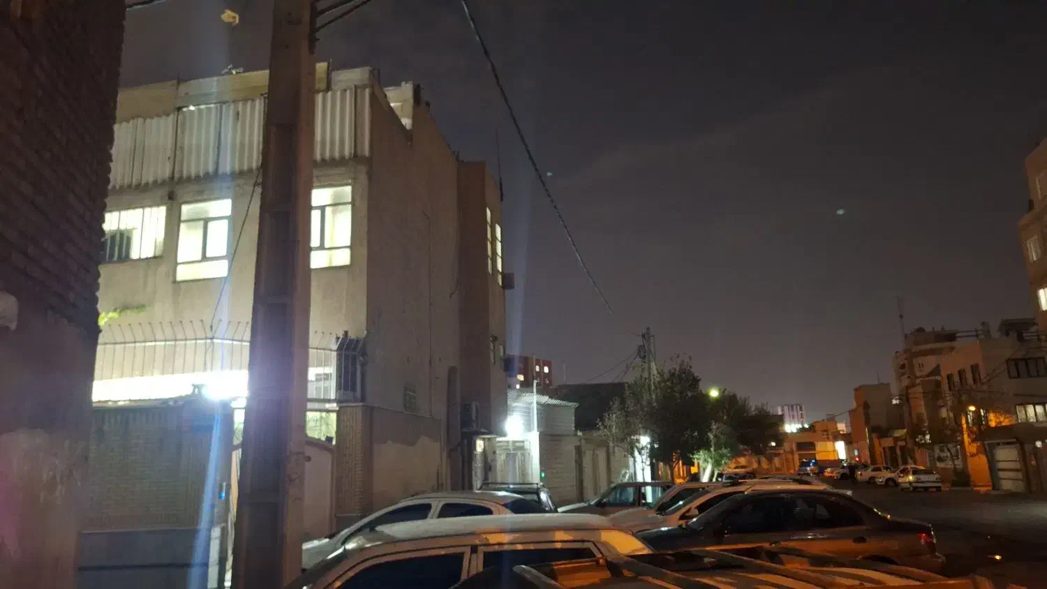 ۲۴۵ بنا در ۴ طبقه|فروش خانه و ویلا|قم, دروازه ری|دیوار