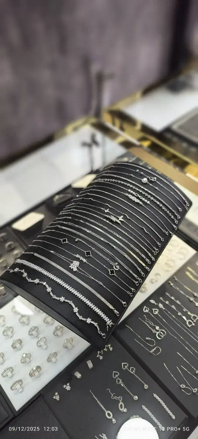 انواع دستبند نقره/آبکاری طلا/کادو روز مادر|جواهرات|اصفهان, درب سیبه علیا|دیوار