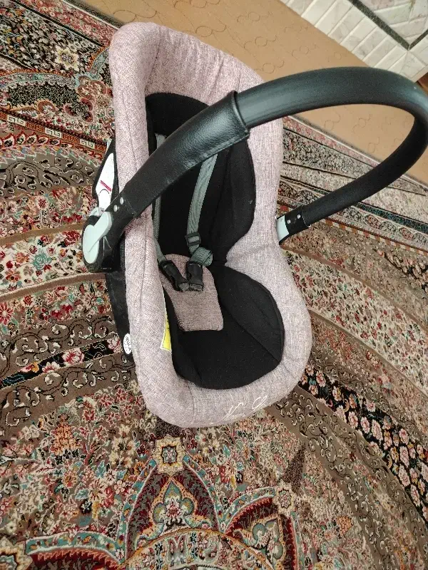 فروش گالسکه و کریر|کالسکه و لوازم جانبی|نجفآباد, مولوی شمالی|دیوار