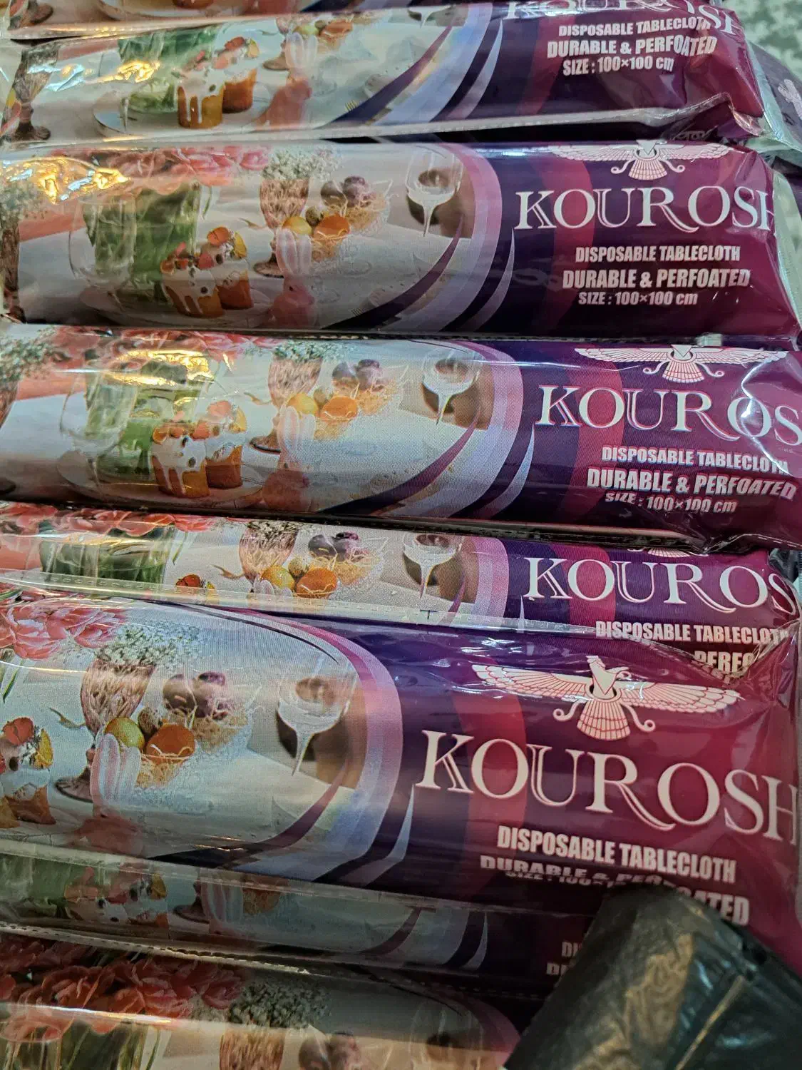 سفره یکبار مصرف و پلاستیک زباله|ظروف نگهدارنده، پلاستیکی، یک‌بارمصرف|تهران, خاک سفید|دیوار