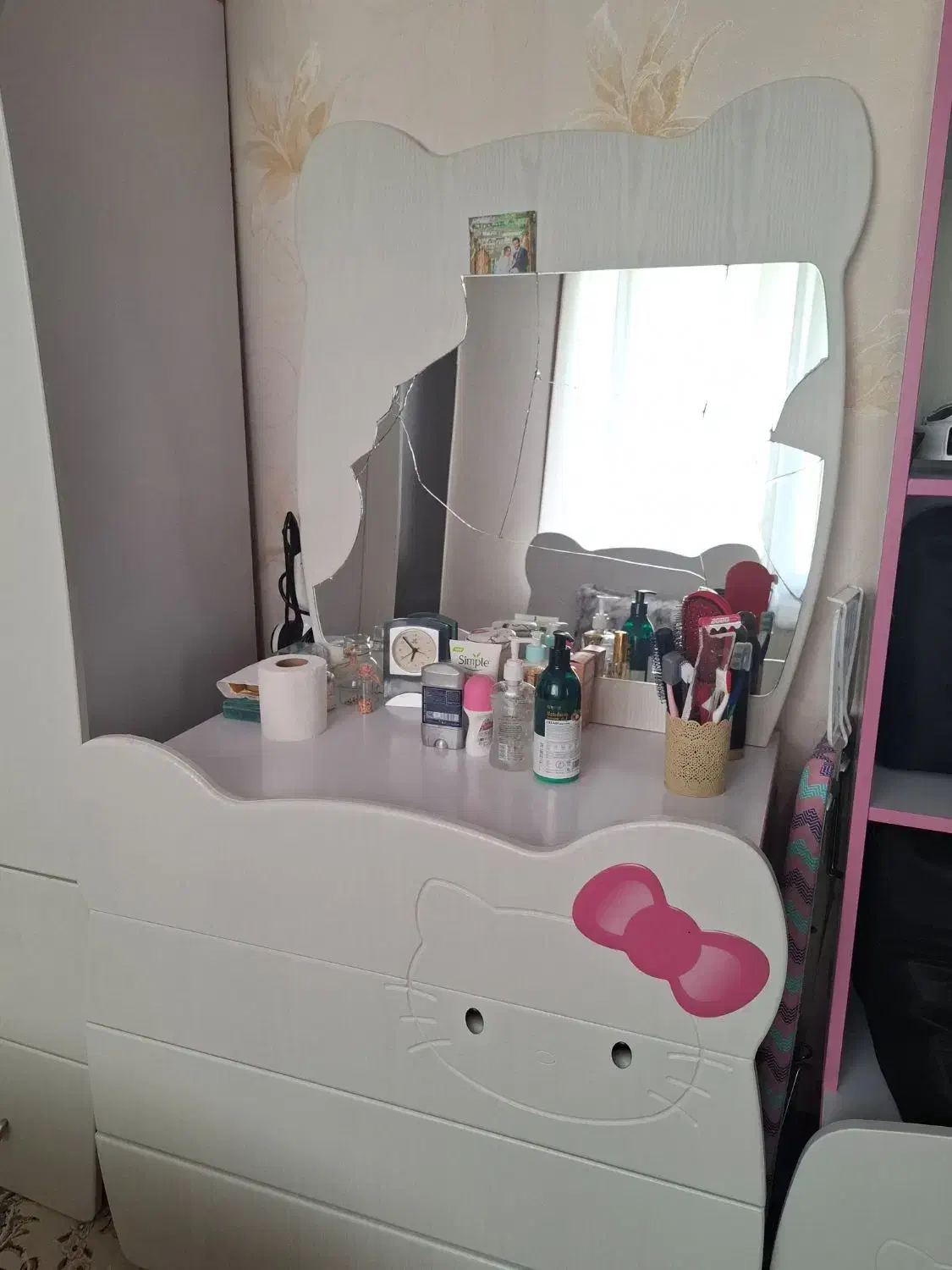 تخت خواب|تخت و سرویس خواب|شیراز, ریشمک|دیوار