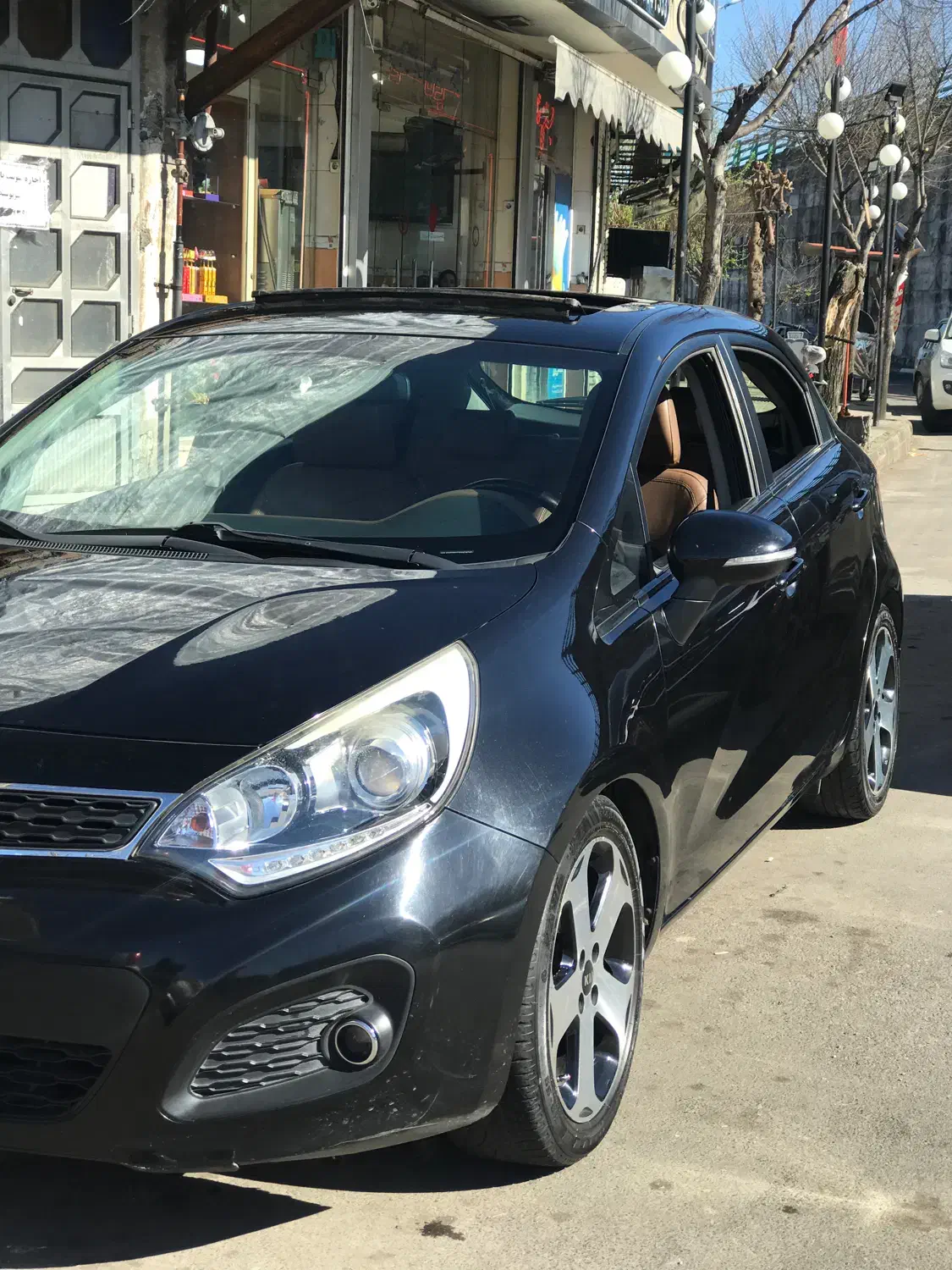 کیا ریو|خودرو سواری و وانت|رشت, جانبازان|دیوار