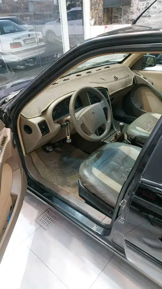 ۴۰۵ مدل ۸۳ استثنایی|خودرو سواری و وانت|رشت, بوسار|دیوار