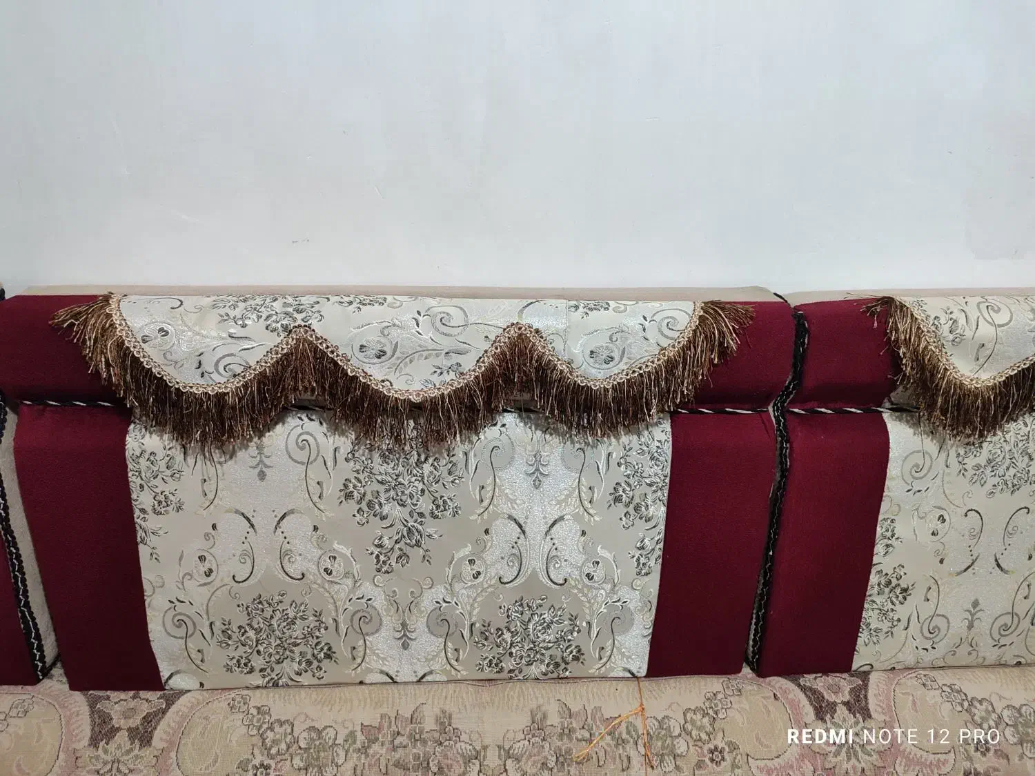 پشتی|پشتی|فردیس, منظریه|دیوار