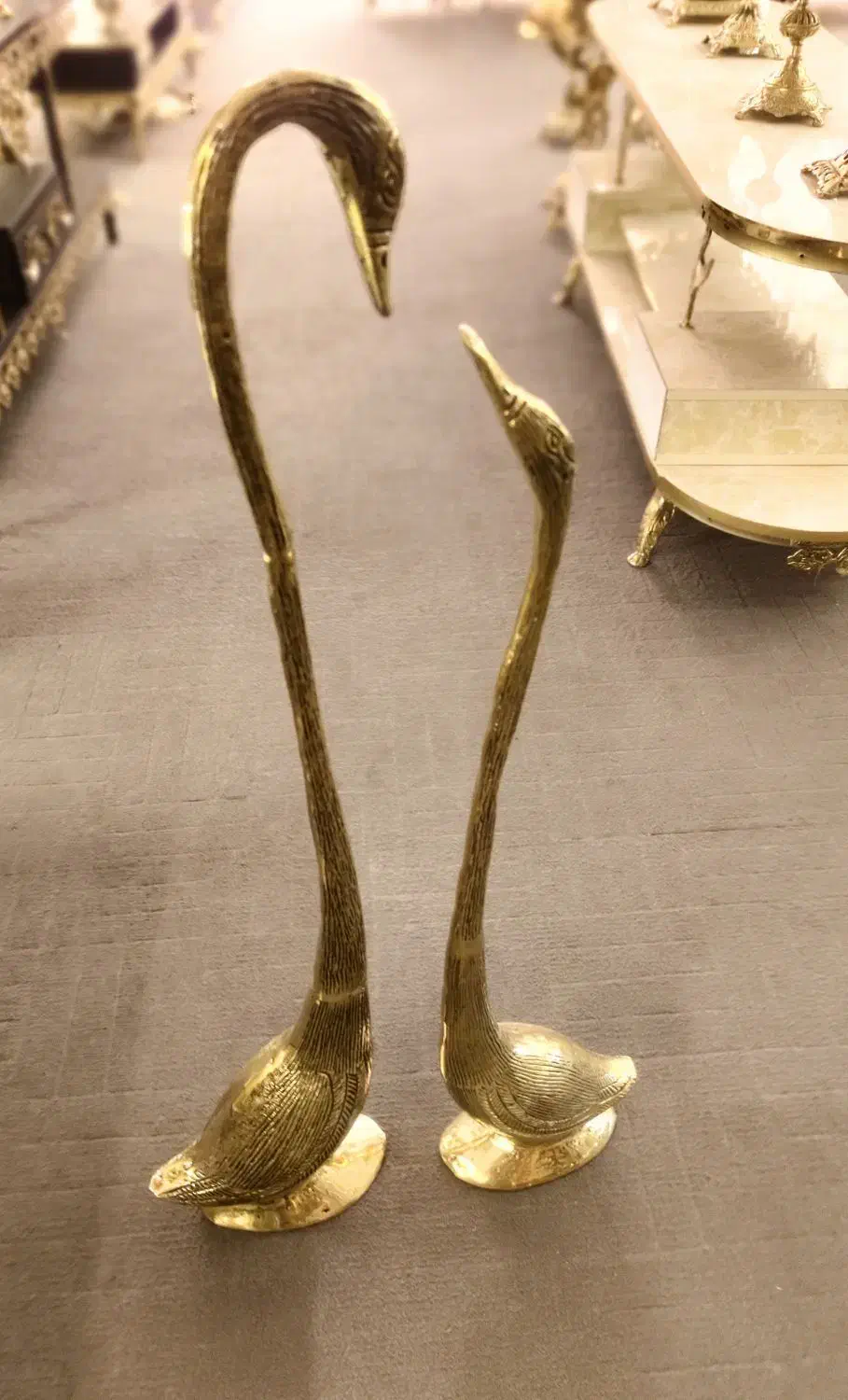 تعدادی اجناس برنزبه قیمت عمده حضوری وآنلاین|مجسمه، تندیس، ماکت|قم, حنیف نژاد|دیوار