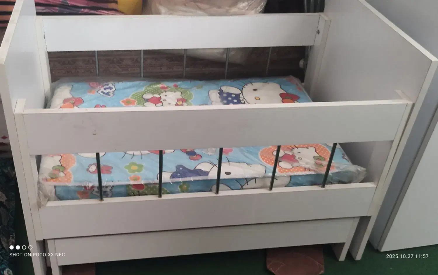 تختخواب بچه ،تشکش هنوز پلاستیک داره،|تخت و صندلی بچه|شوشتر, |دیوار