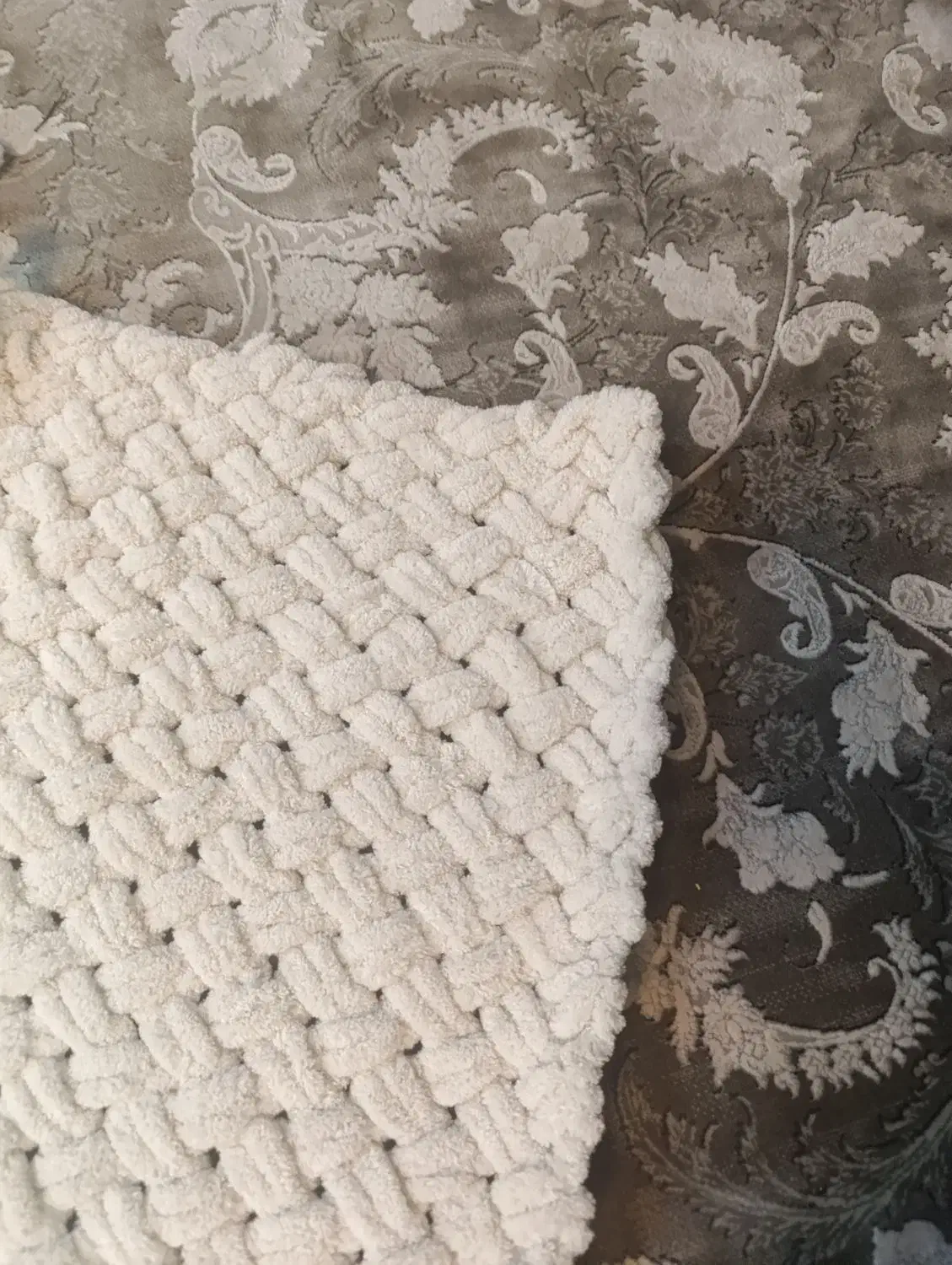 پافی|رختخواب، بالش، پتو|مشهد, کشف|دیوار