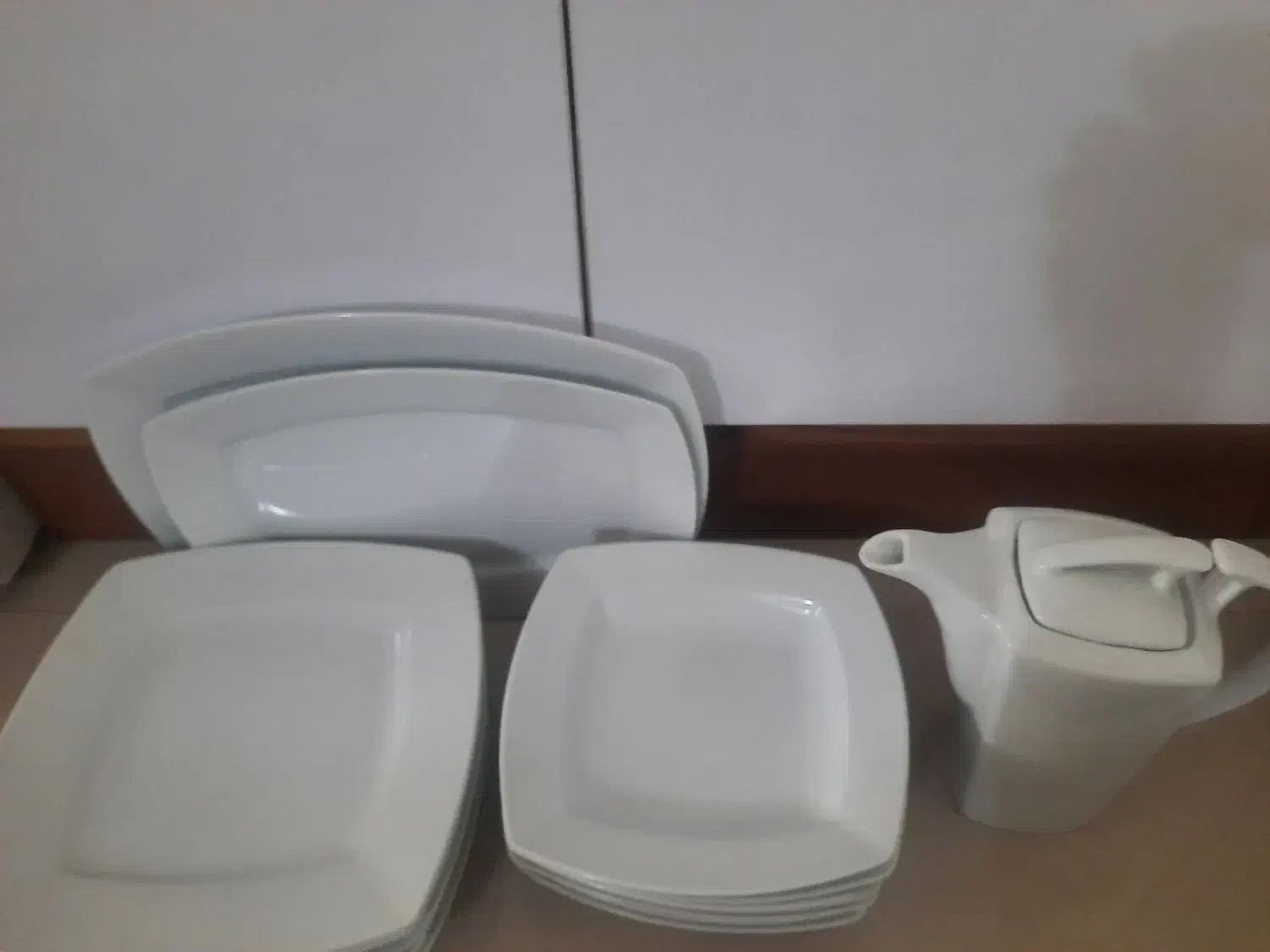 سرویس چینی بدون استفاده|ظروف سرو و پذیرایی|بیرجند, |دیوار