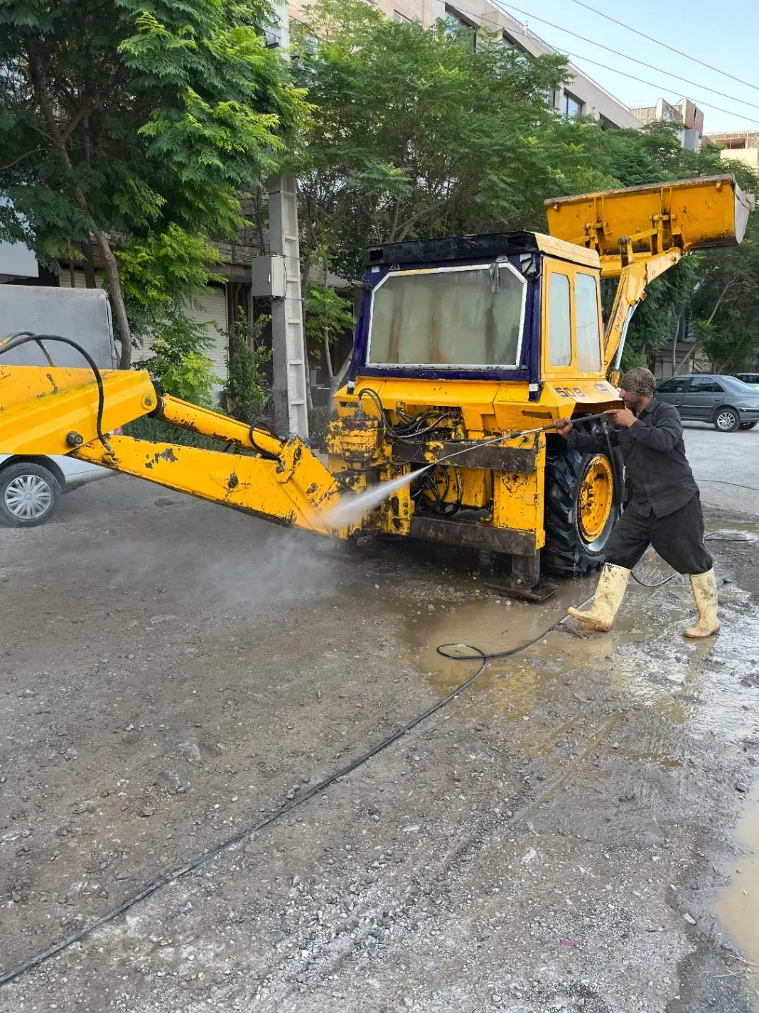 بیل بکهو ام اف انگلیسی|خودرو سنگین|اصفهان, قائمیه|دیوار