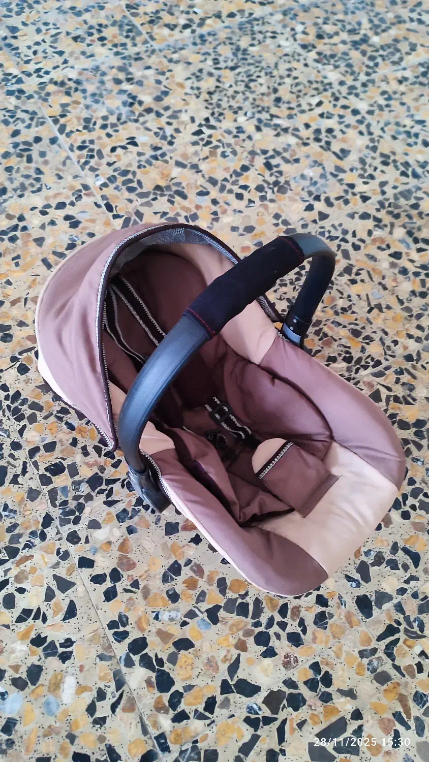 یک عدد،کریر سالم|کالسکه و لوازم جانبی|بابکان, |دیوار