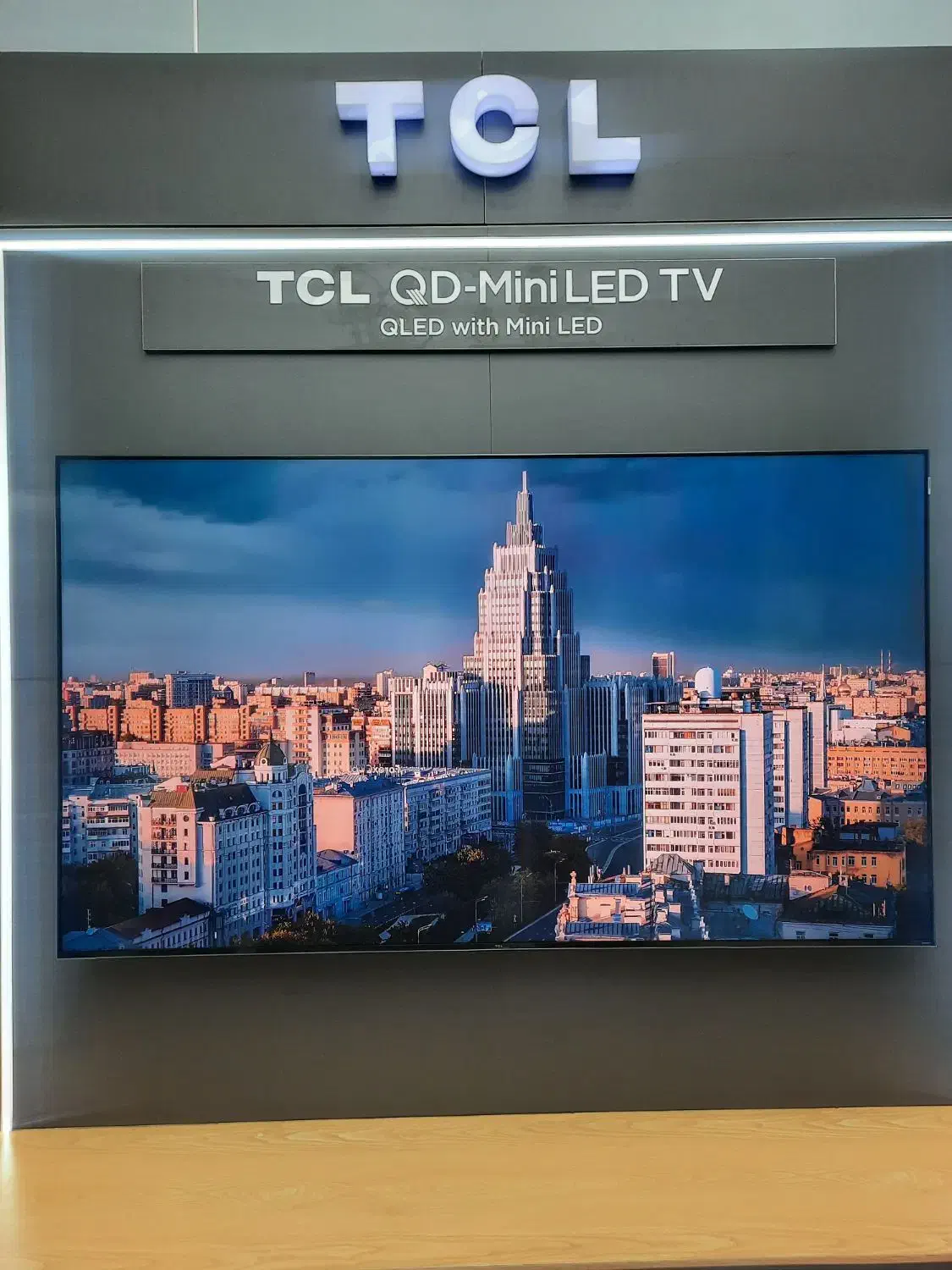 تلویزیون 85 اینچ TCL|تلویزیون و پروژکتور|کرج, اصفهانی‌ها|دیوار