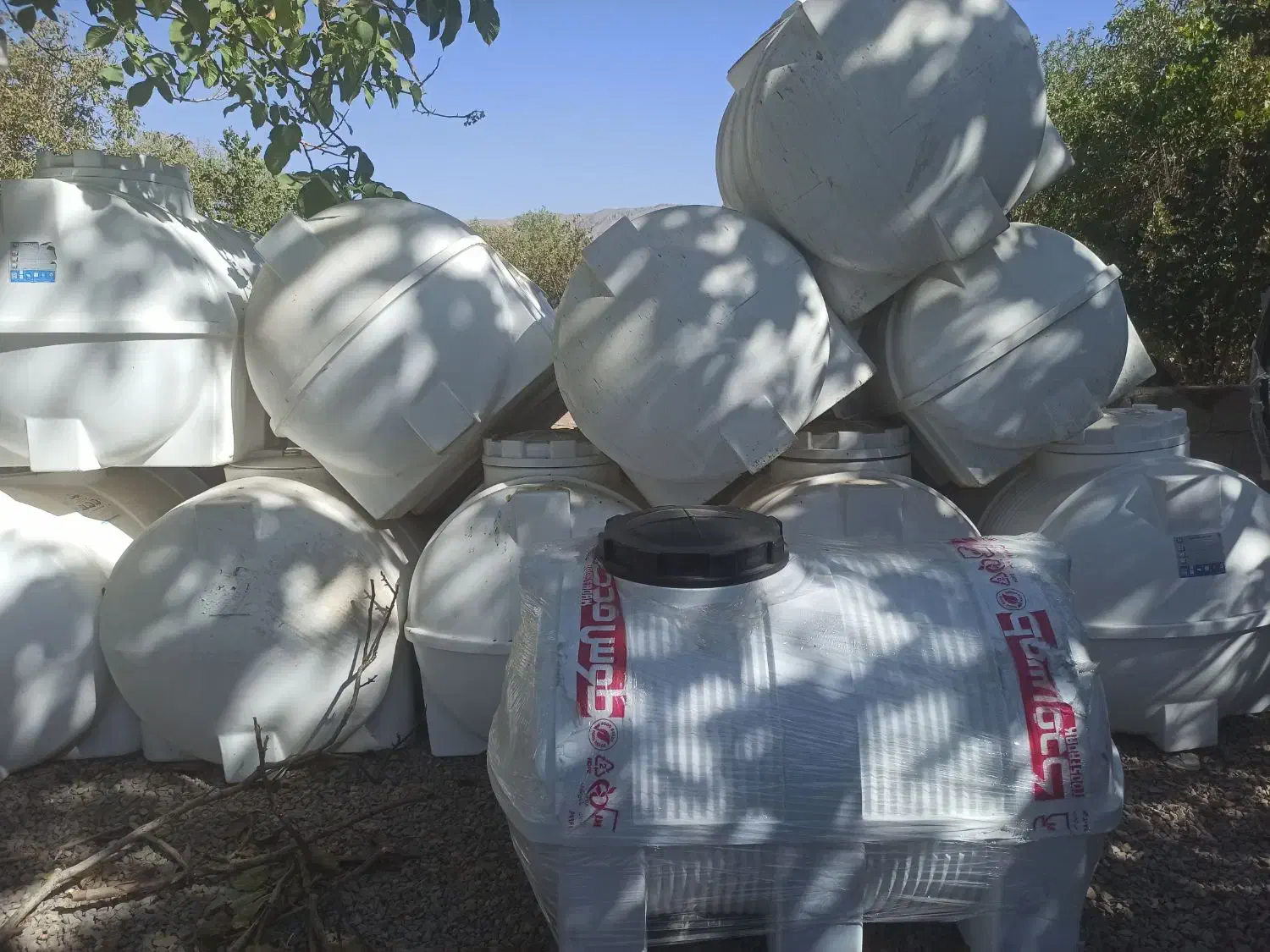 مخازن پلاستیکی|عمده‌فروشی|تفرش, |دیوار