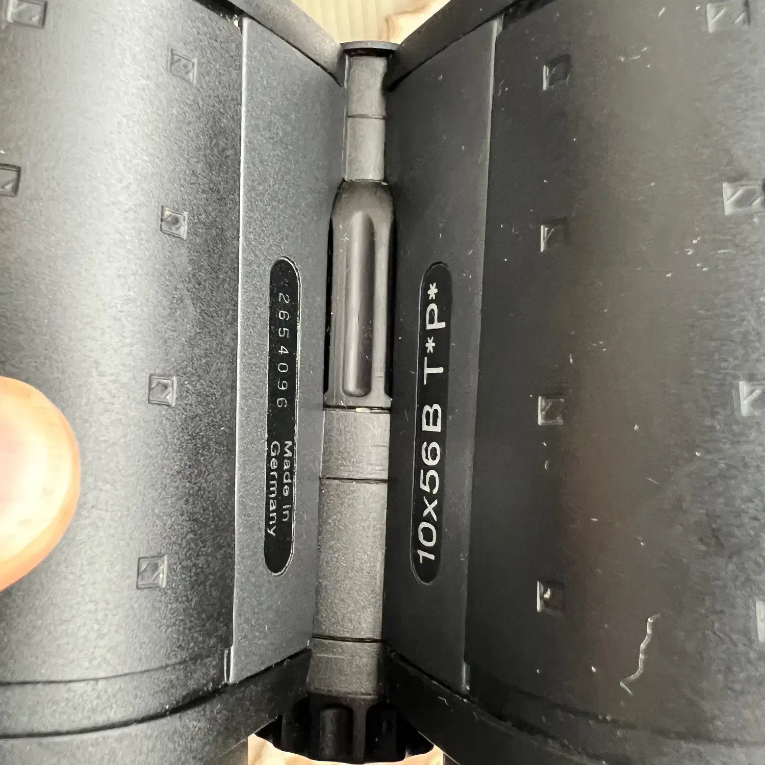 دوربین زایس ۱۰،۵۶ اصل آلمان|کوهنوردی و کمپینگ|مینودشت, |دیوار