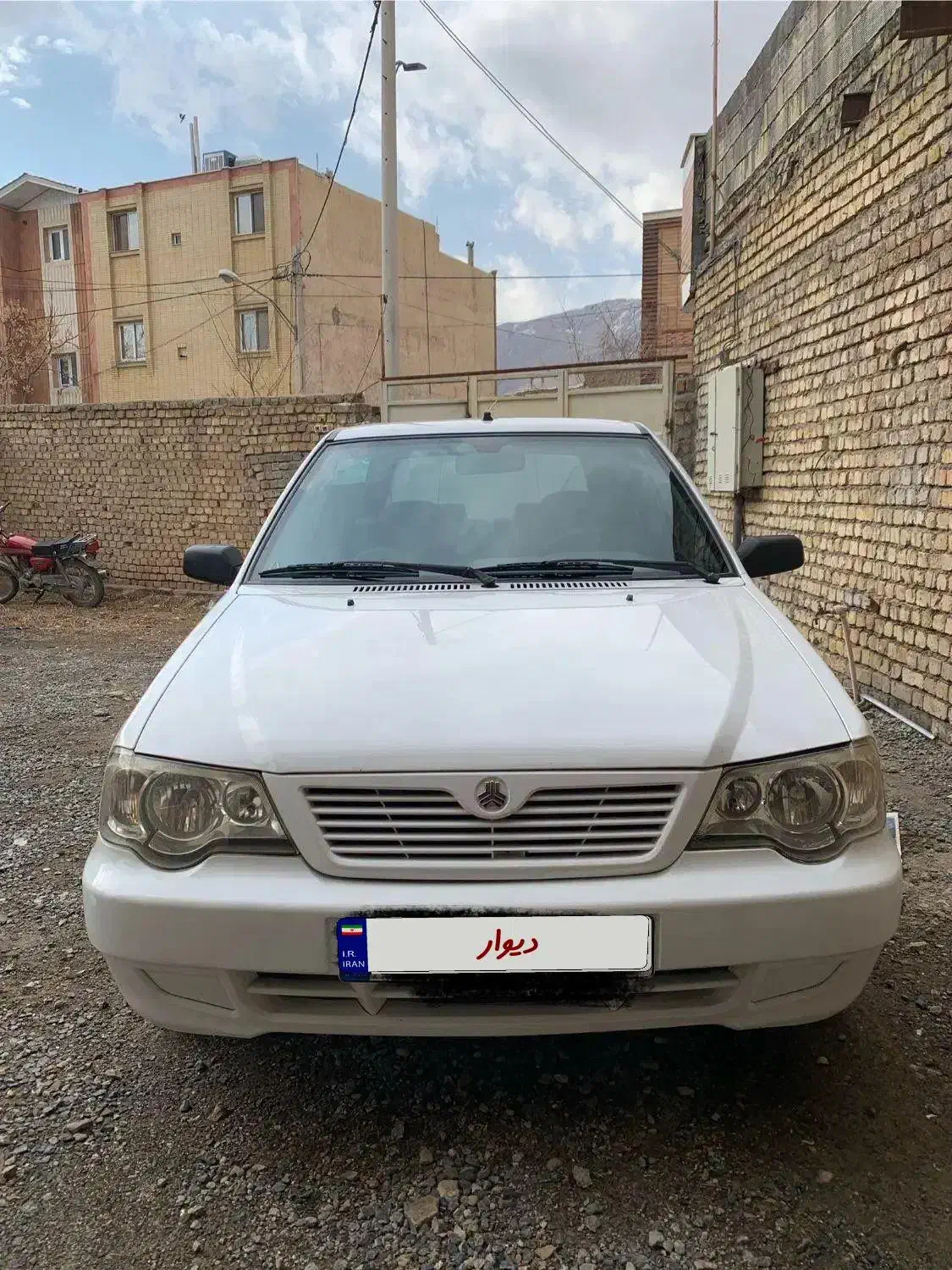 پراید ۱۱۱خشک مدل۹۸|خودرو سواری و وانت|فلاورجان, |دیوار