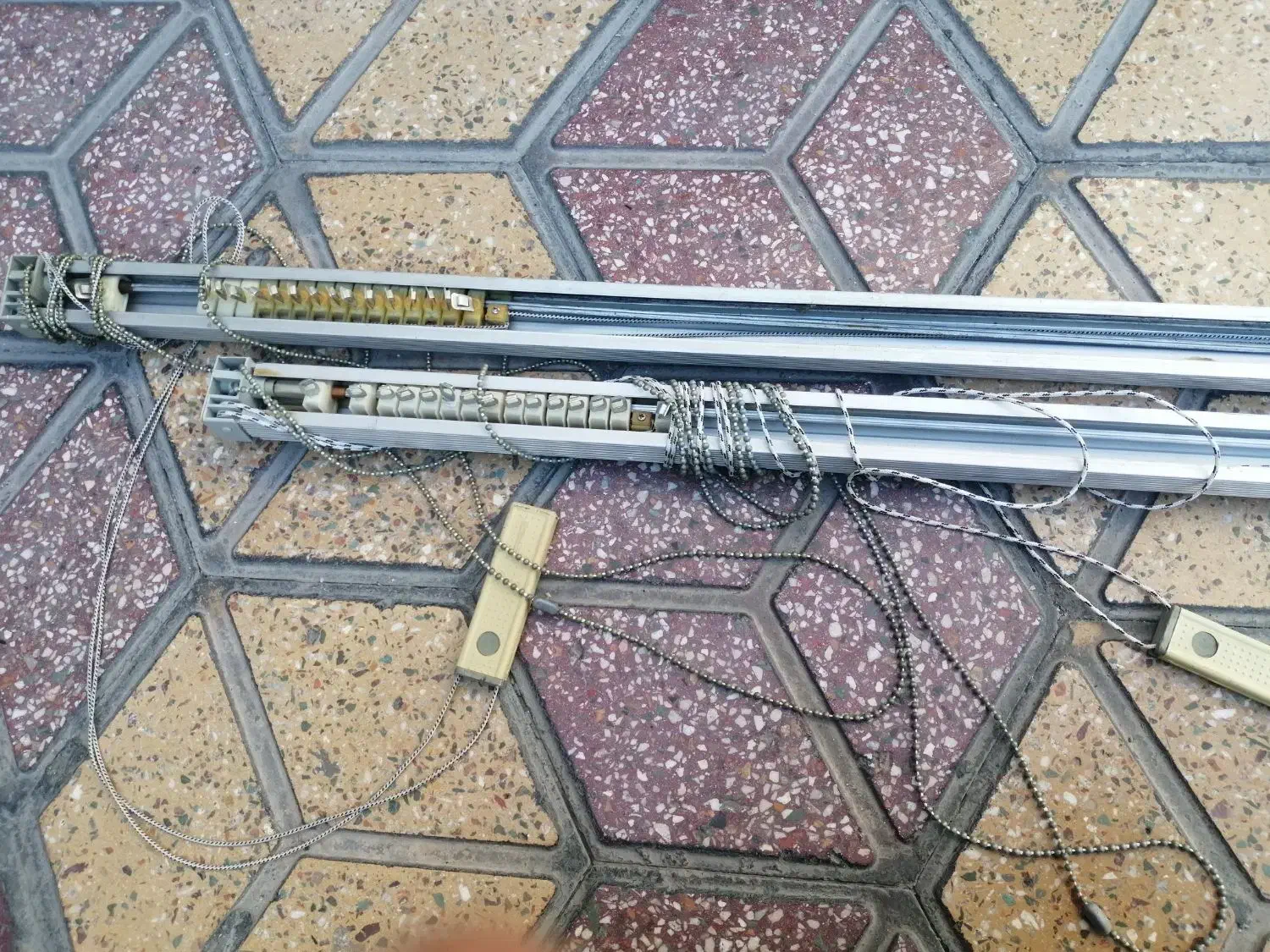 کرکره عمودی|پرده، رانر، رومیزی|جهرم, |دیوار