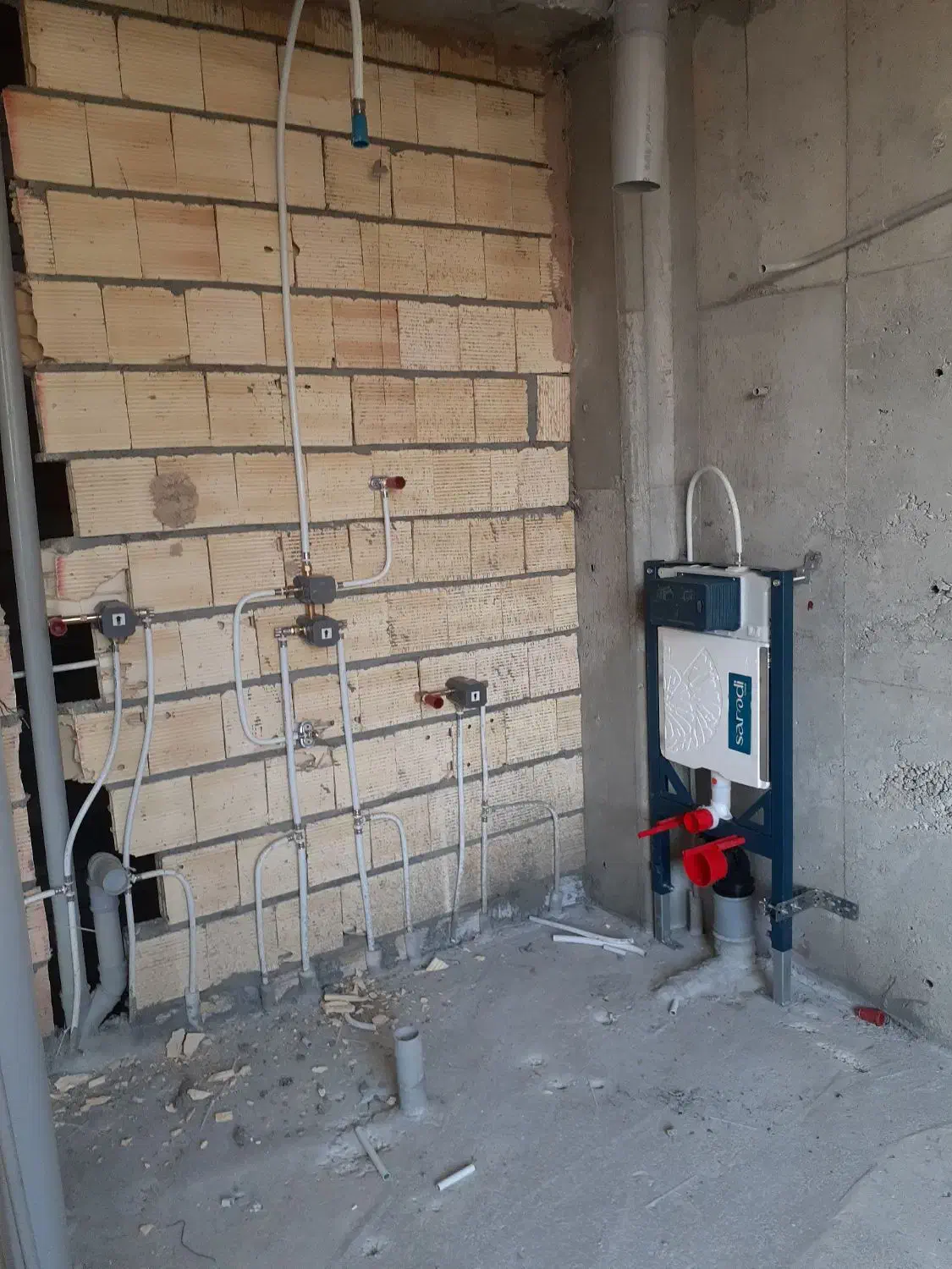 لوله کشی  آب و فاضلاب و گالوانیزه جوشی|خدمات پیشه و مهارت|اصفهان, رحیم‌آباد|دیوار