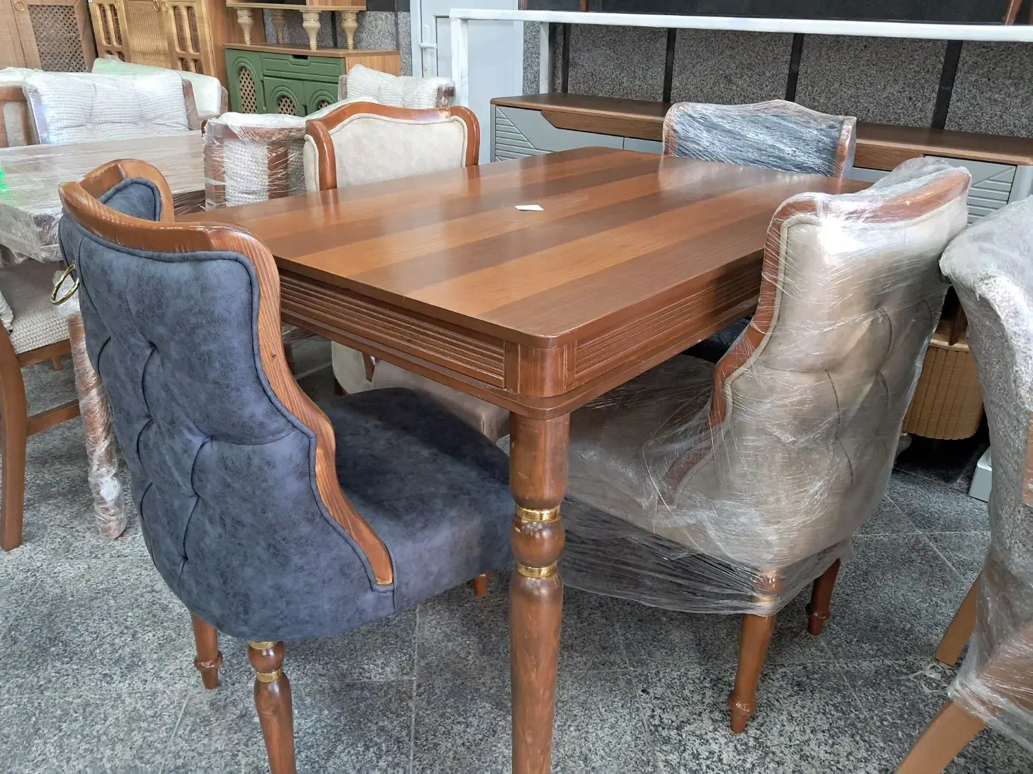 صندلی و میز غذاخوری|میز و صندلی غذاخوری|مشگین شهر, |دیوار