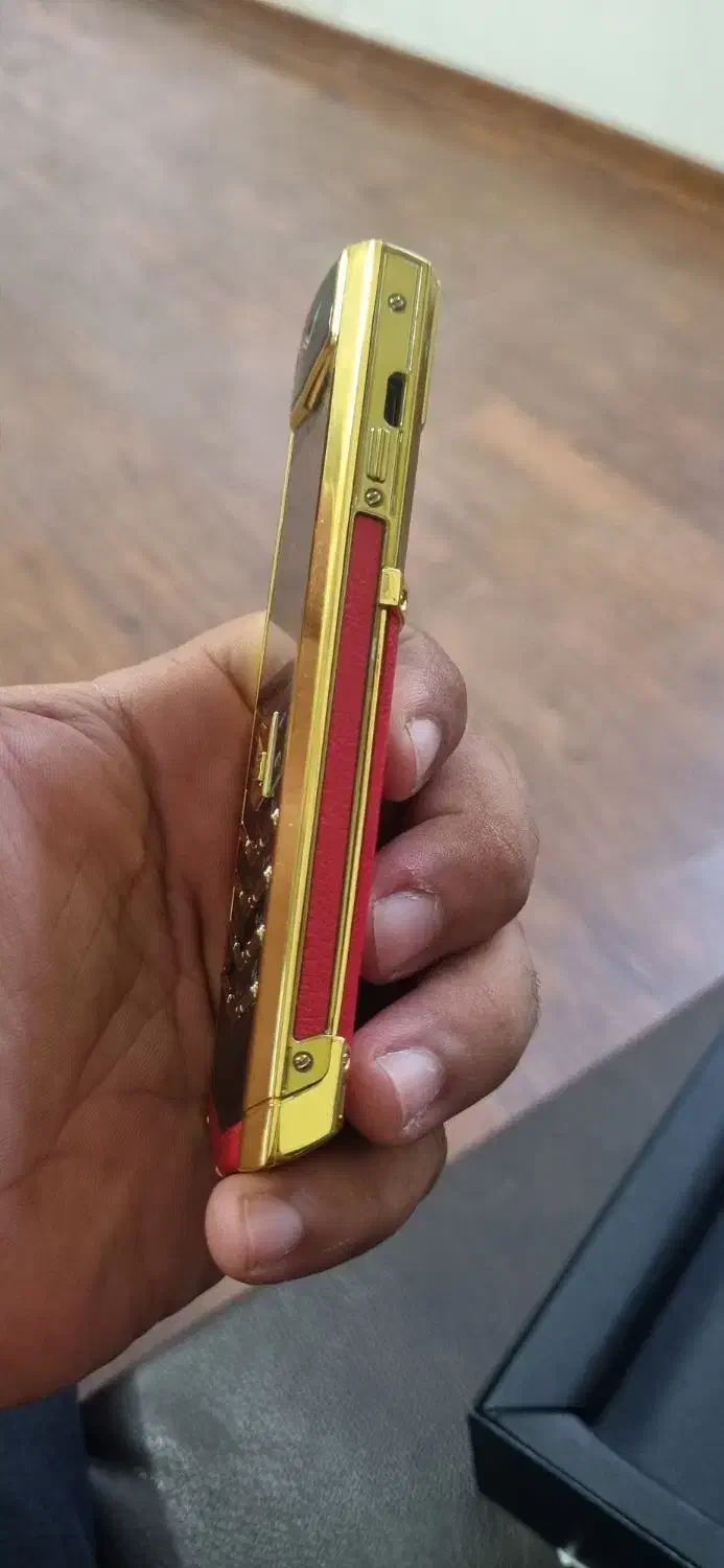 گوشی طرح ورتو نو vertu v10 signiture|موبایل|مشهد, فرهنگیان (شهرک غرب)|دیوار