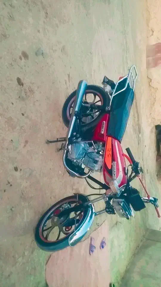 موتور 150cc|موتورسیکلت|هیدوچ, |دیوار