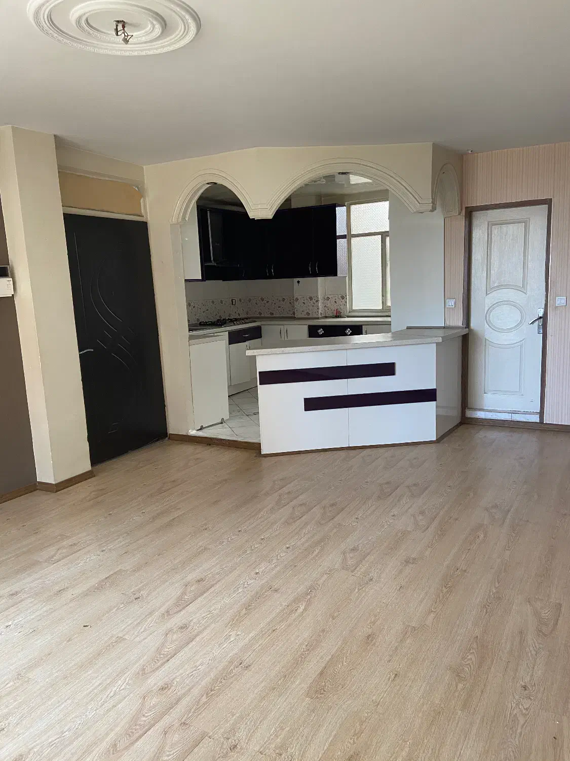 اجاره‌ ۷۵ منر دو خواب با پارکینگ تخلیه