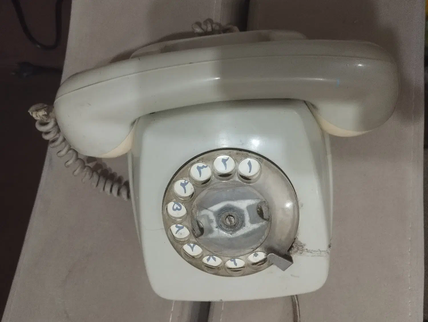 دوتا تلفن قدیمی سالم سالم استفاده کن|کلکسیون اشیاء عتیقه|بهبهان, |دیوار