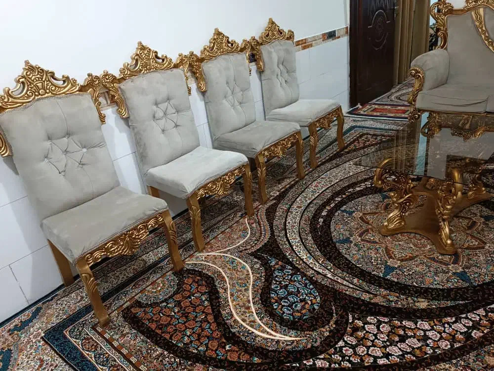 یک دست مبل ومیز نهار خوری|مبلمان خانگی و میز عسلی|جیرفت, |دیوار