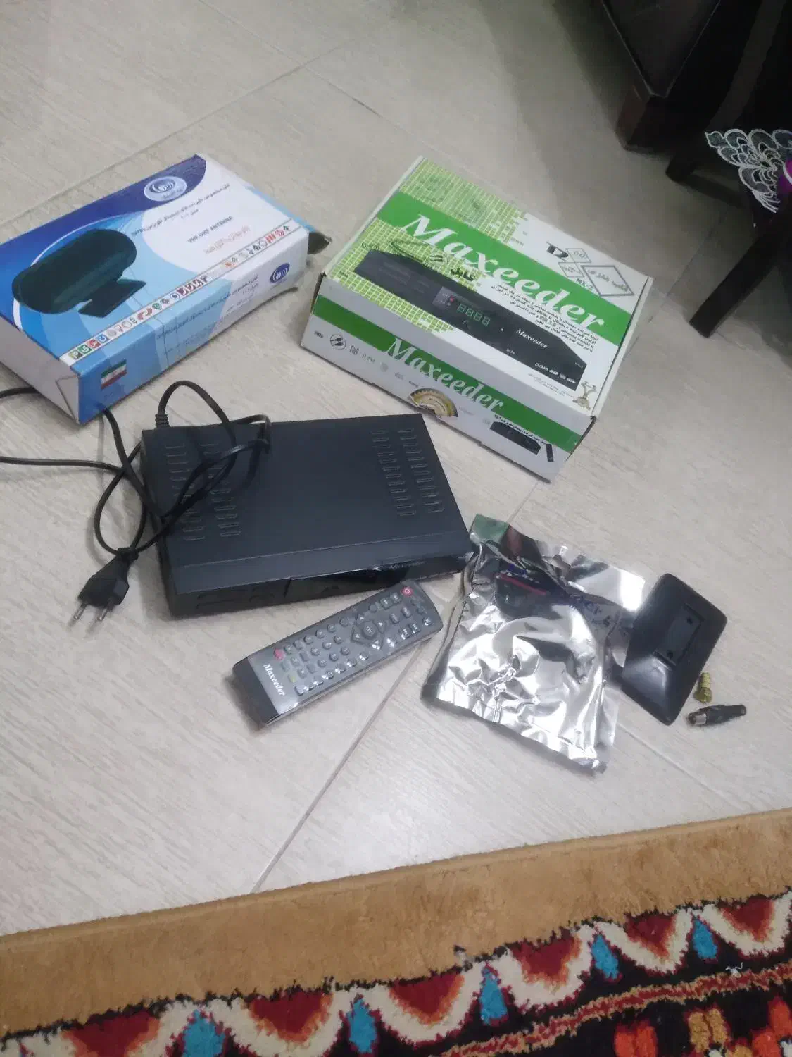 وسیله های متنوع صندل ونیم بوت|کیف، کفش، کمربند|اصفهان, باغ فدک|دیوار