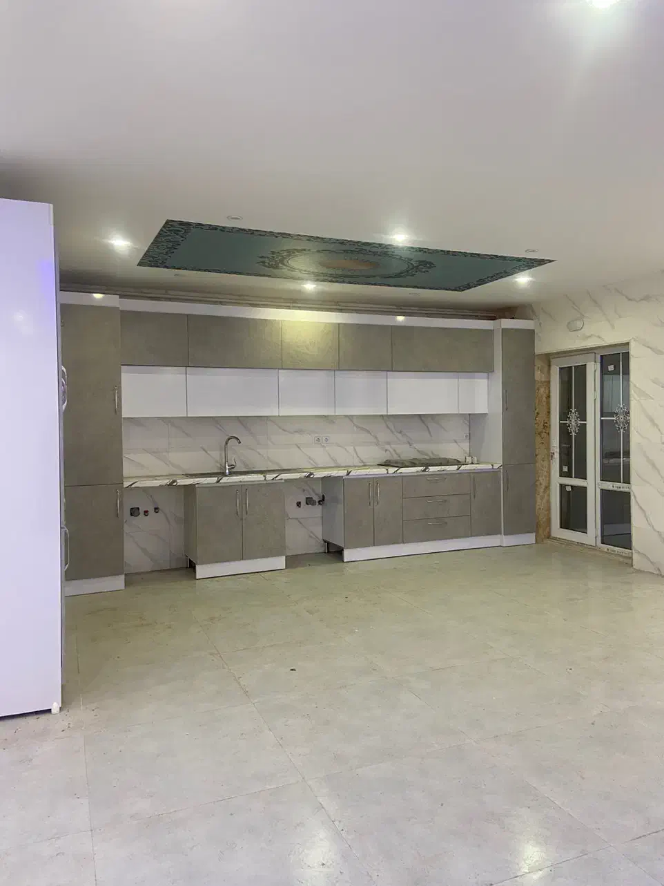 واحد ورودی مستقل قیام|فروش آپارتمان|لاهیجان, قیام|دیوار