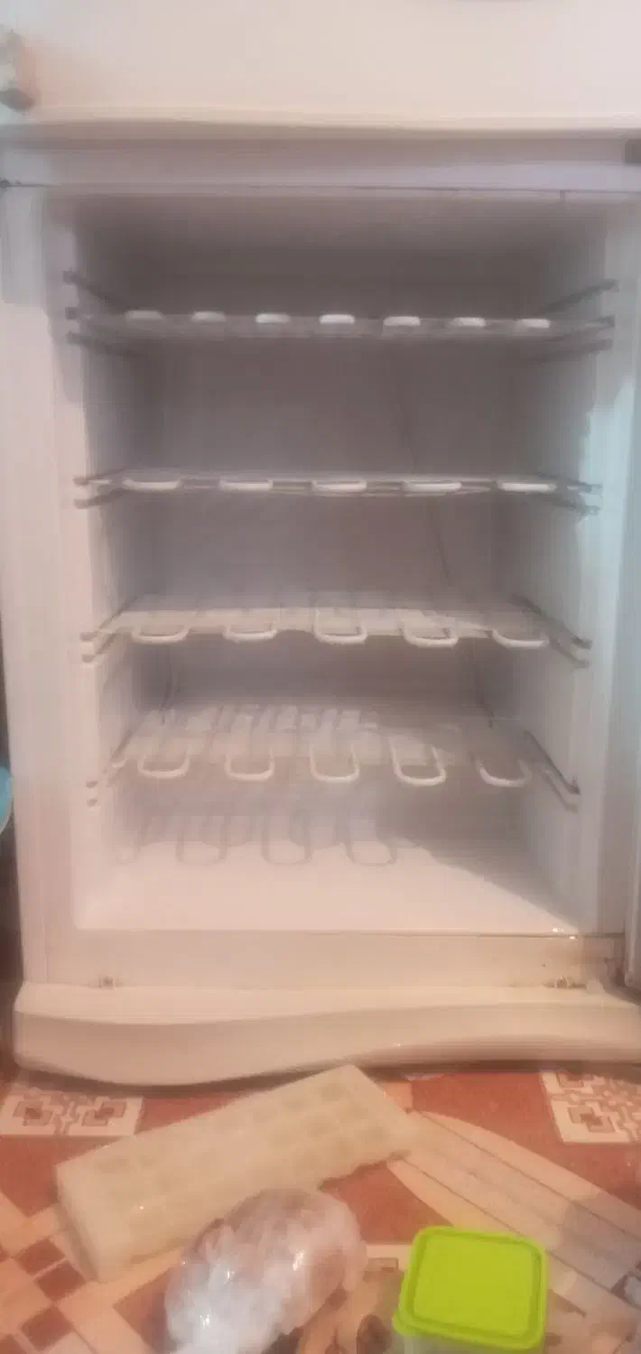 یخچال|یخچال و فریزر|تویسرکان, |دیوار