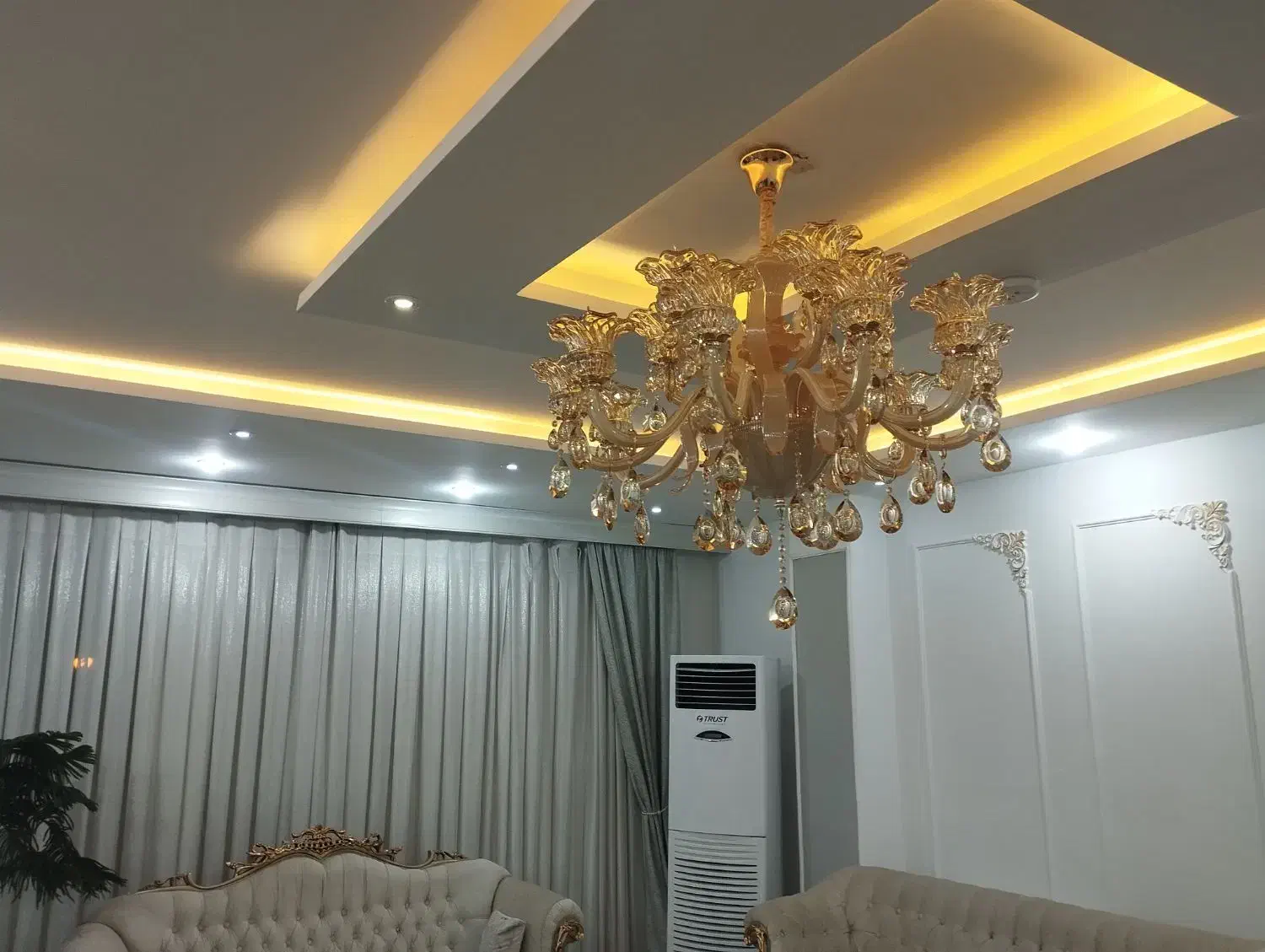 نصب پرده و لوستر|خدمات پیشه و مهارت|دزفول, |دیوار