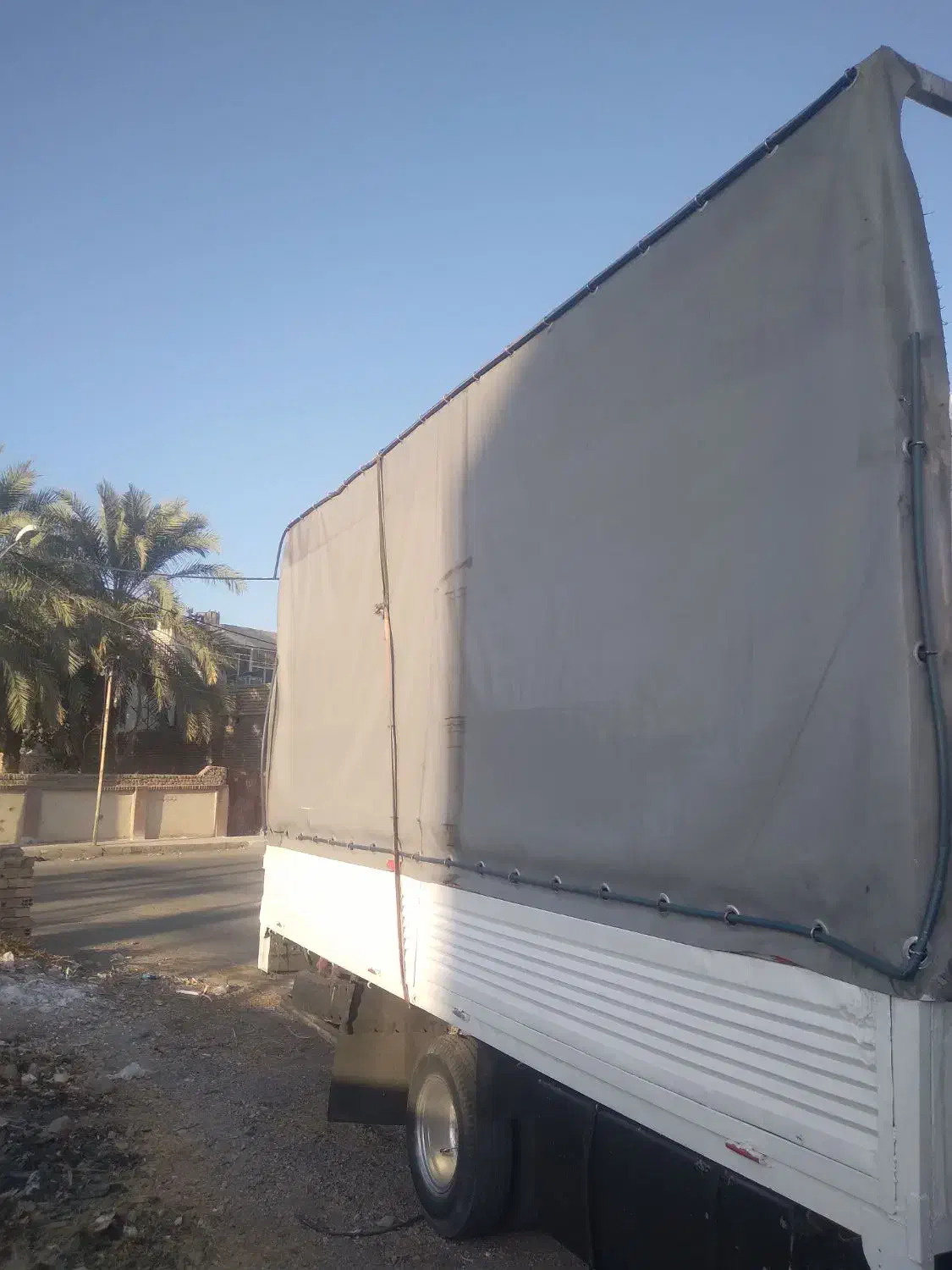 کامیونت مسقف چادری برای حمل اثاث وخشک باروتربار|خدمات حمل و نقل|بم, |دیوار