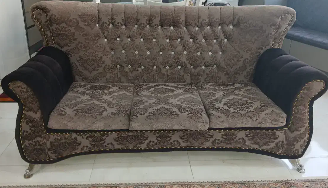 مبل هفت نفره تمیز وسالم|مبلمان خانگی و میز عسلی|رحیمآباد, |دیوار