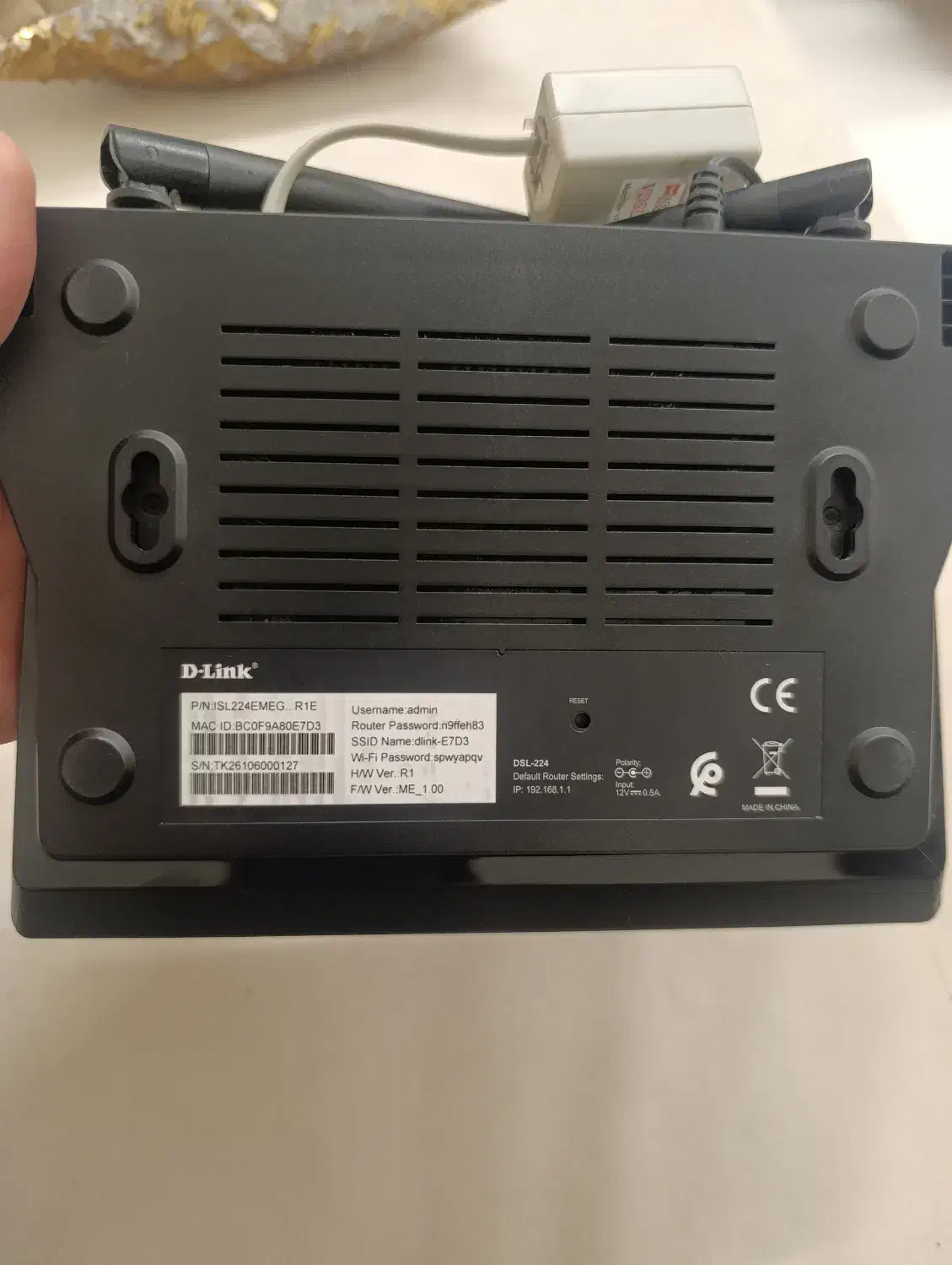 مودم وایرلس دی لینک|مودم و تجهیزات شبکه|اصفهان, بهار آزادی|دیوار