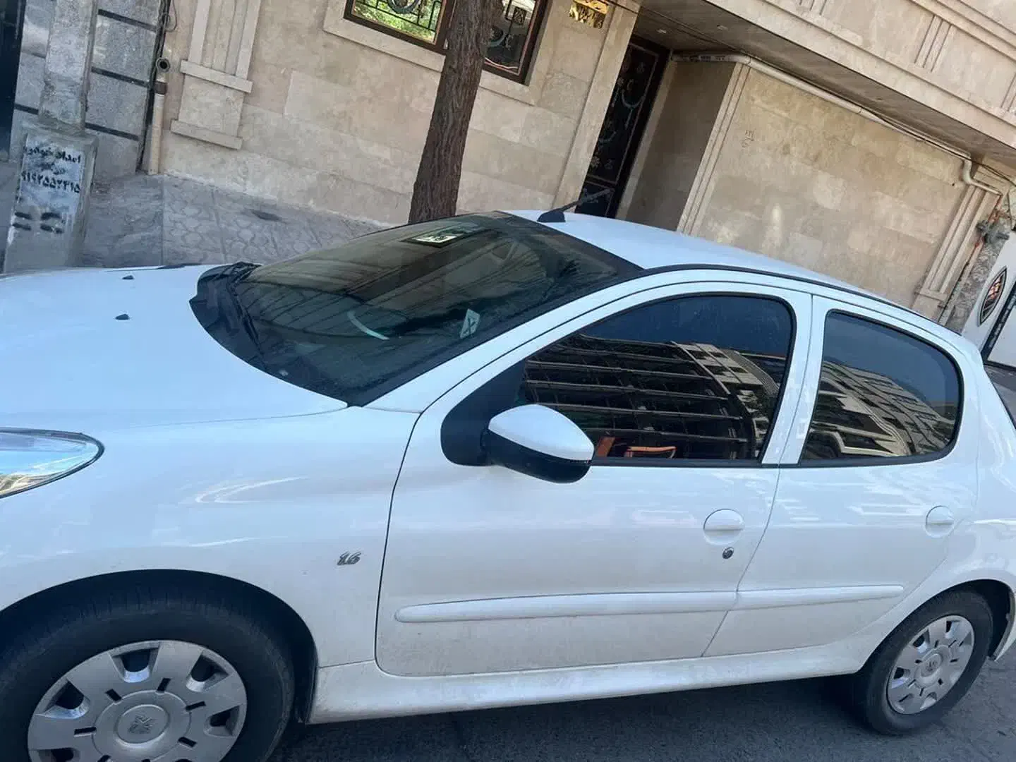 پژو۲۰۷|خودرو سواری و وانت|ساوه, |دیوار