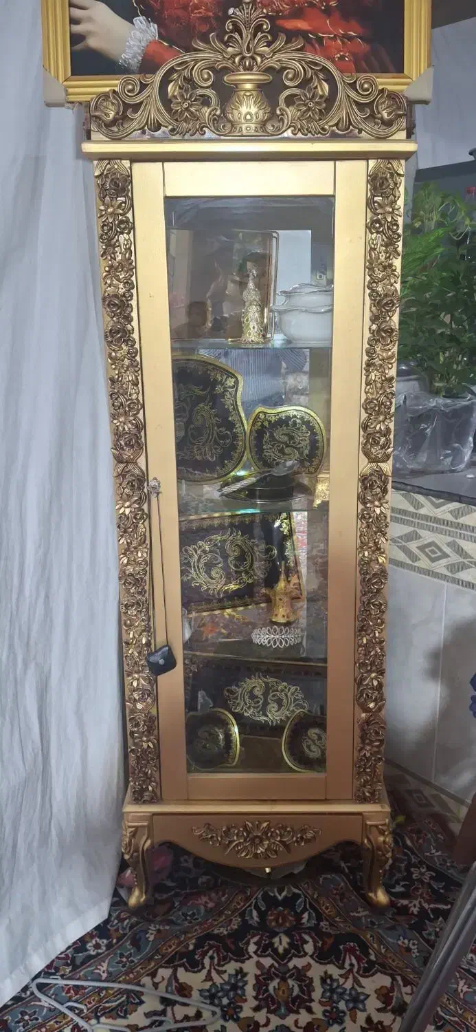 گنجه آینه آباژور|بوفه، ویترین، کنسول|تربتحیدریه, سرمحله|دیوار