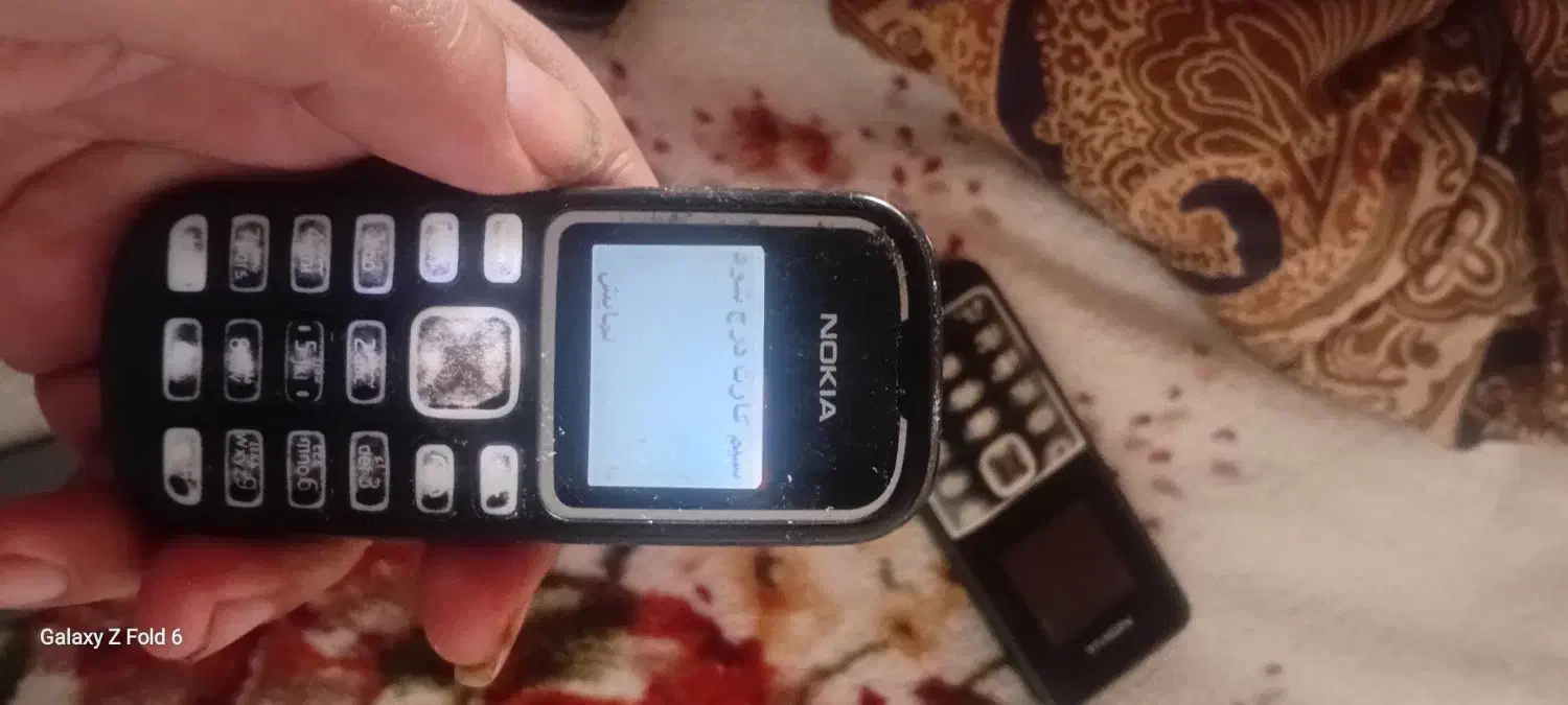 ۲عدد نوکیا ساده|موبایل|فومن, |دیوار