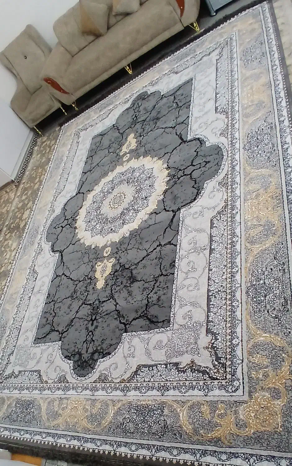 ۳تخته فرش۱۲متری(نوآکبند)از۲طرح(توضیحات وبخون)|فرش|قروه, |دیوار