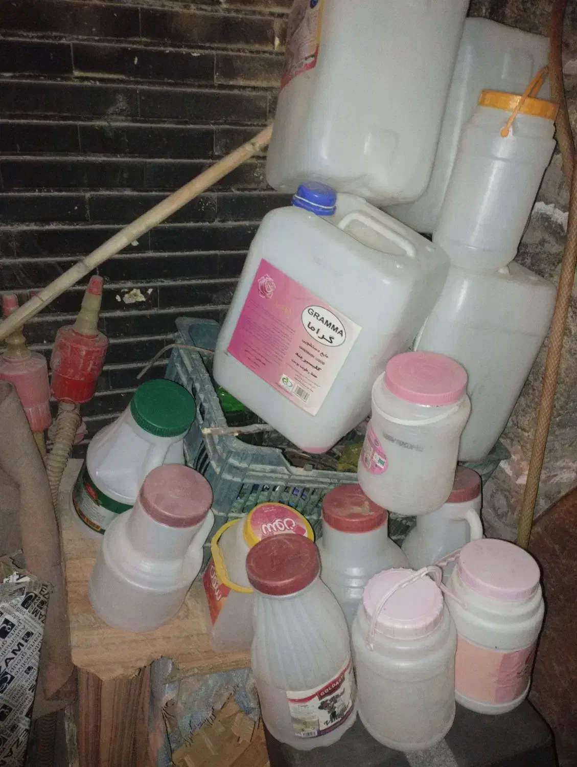 دبه ترشی دوتا703عدد10لیتری|ظروف نگهدارنده، پلاستیکی، یک‌بارمصرف|زاهدان, |دیوار