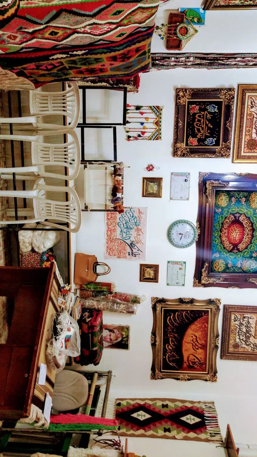 اجاره|اجارهٔ مغازه و غرفه|اندیشه, اندیشه فاز ۴|دیوار