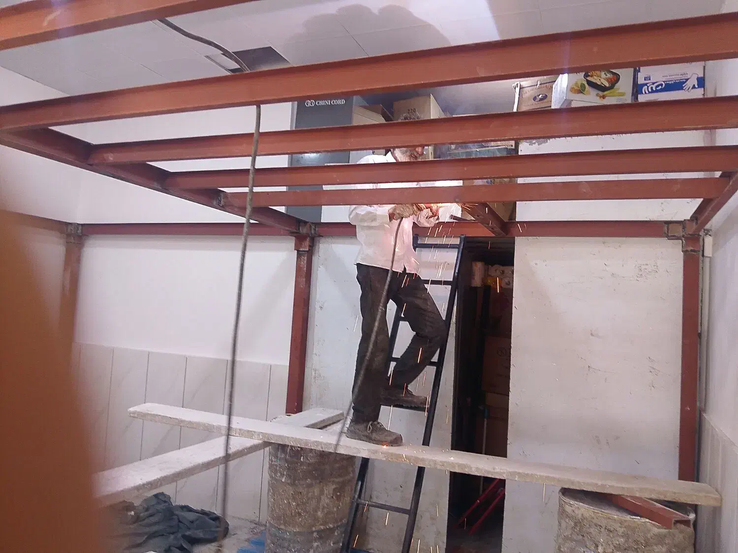 جوشکار سیار کلیه کارهای جوشکاری|خدمات پیشه و مهارت|بندرعباس, |دیوار