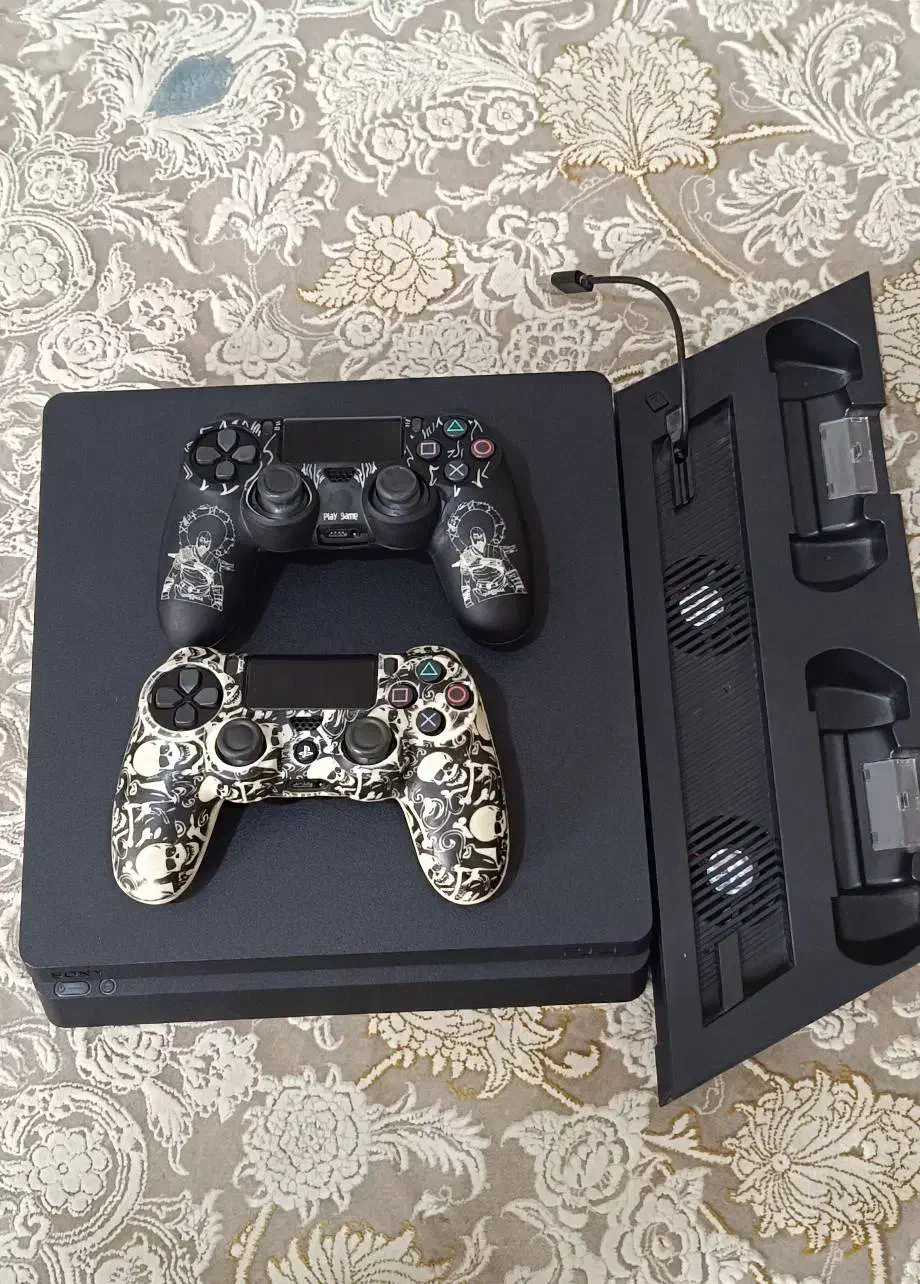 PS4 slim 1tra|کنسول، بازی ویدئویی و آنلاین|پردیس, فاز ۳|دیوار