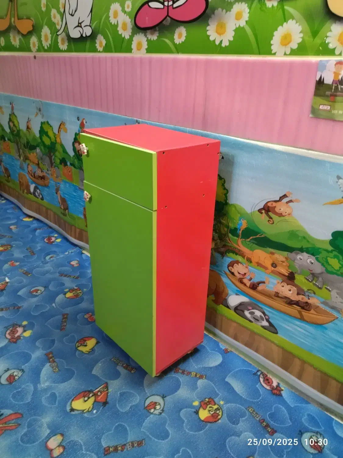 یخچال و کابینت ظرف شوئ|اسباب و اثاث بچه|قم, امامزاده ابراهیم|دیوار