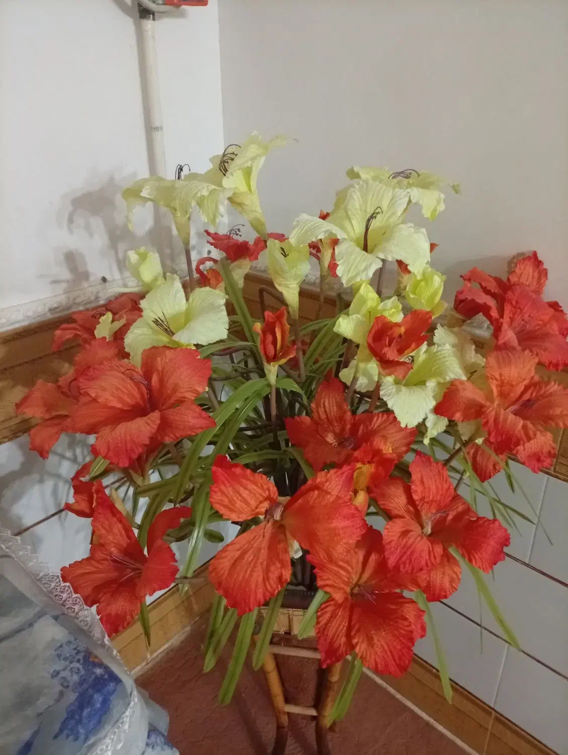 گل مصنوعی با گلدان|گل مصنوعی|هندیجان, |دیوار