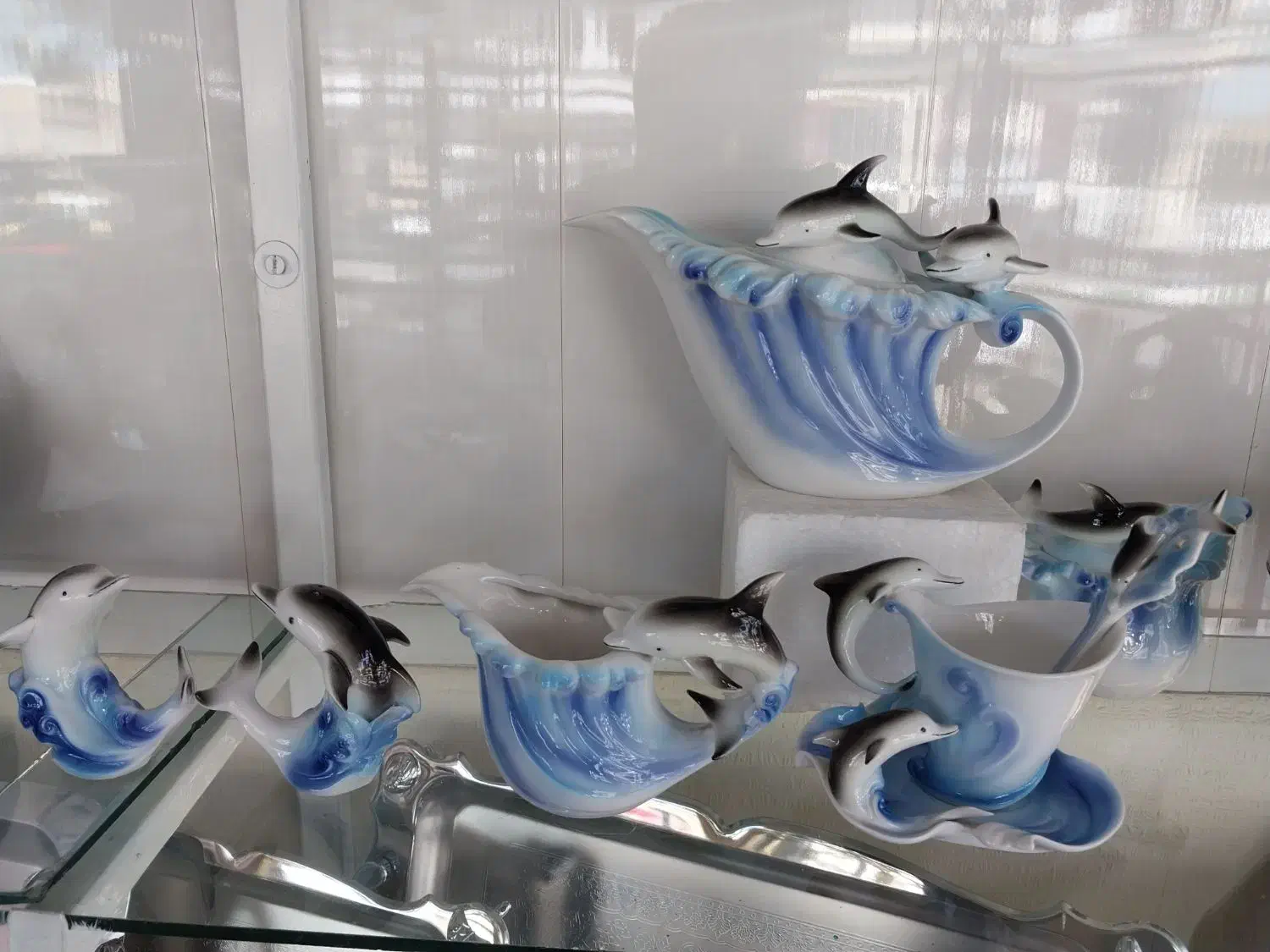 شیرینی خوری و گلدان پروانه وسرویس شیرخوری|صنایع دستی و سایر لوازم تزئینی|قم, سراجه (۱۵ خرداد)|دیوار